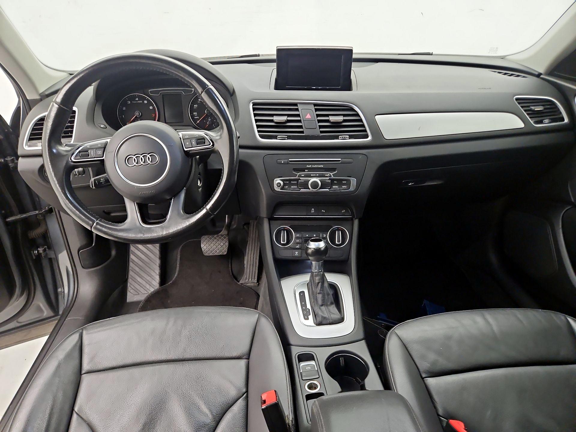 Thumbnail: 2017 Audi Q3 - 9