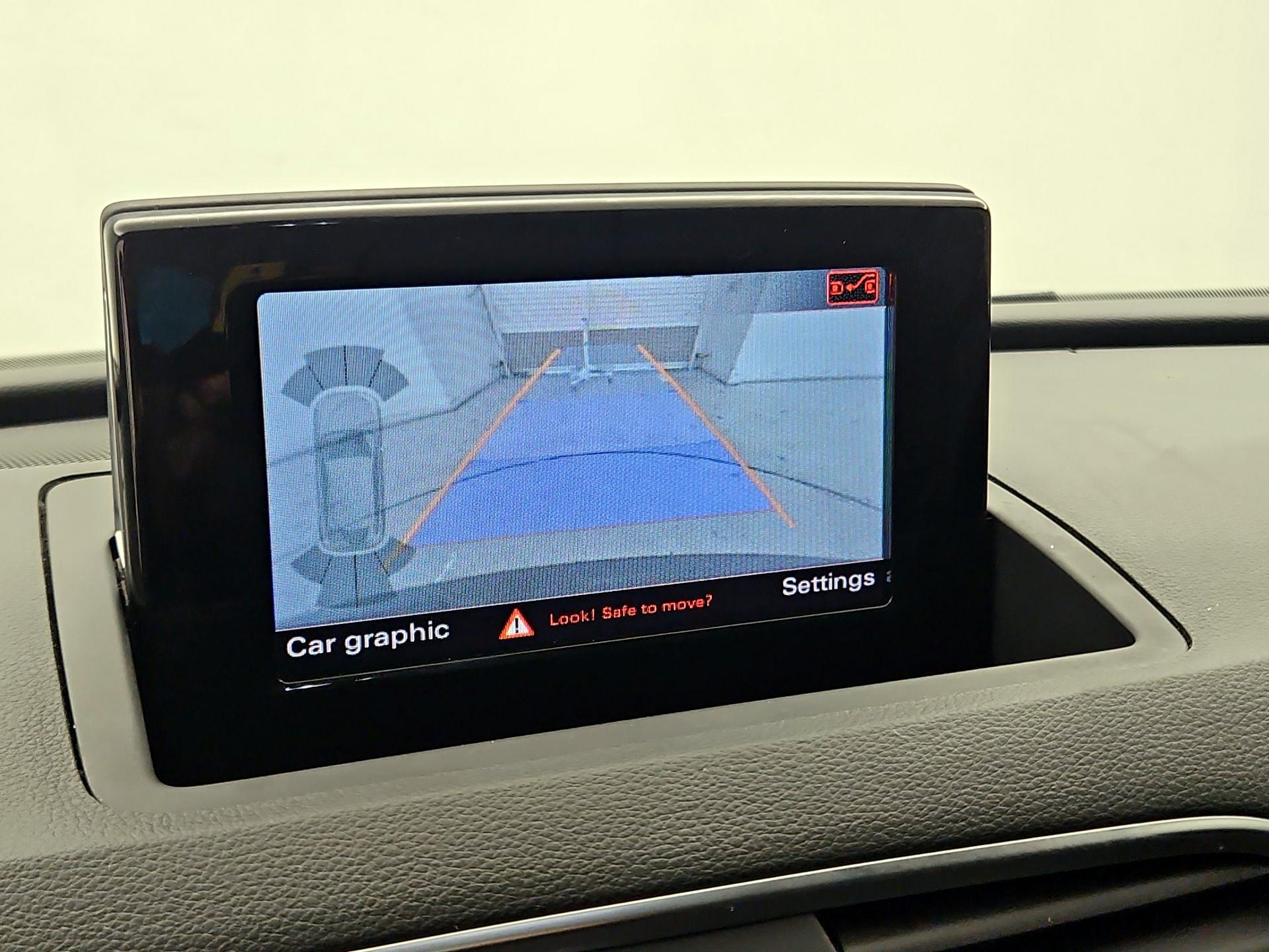 Thumbnail: 2017 Audi Q3 - 14