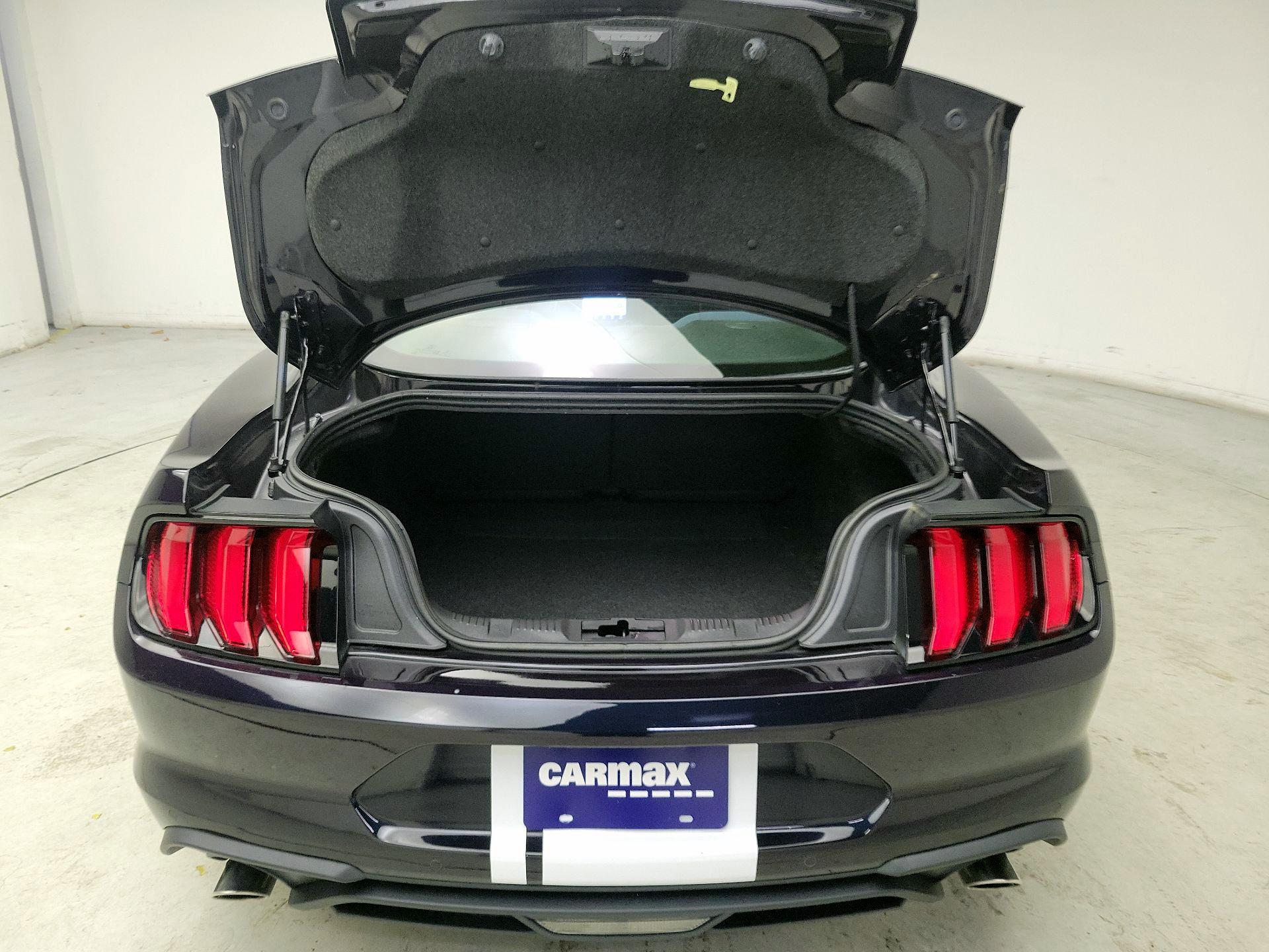 Thumbnail: 2022 Ford Mustang - 19