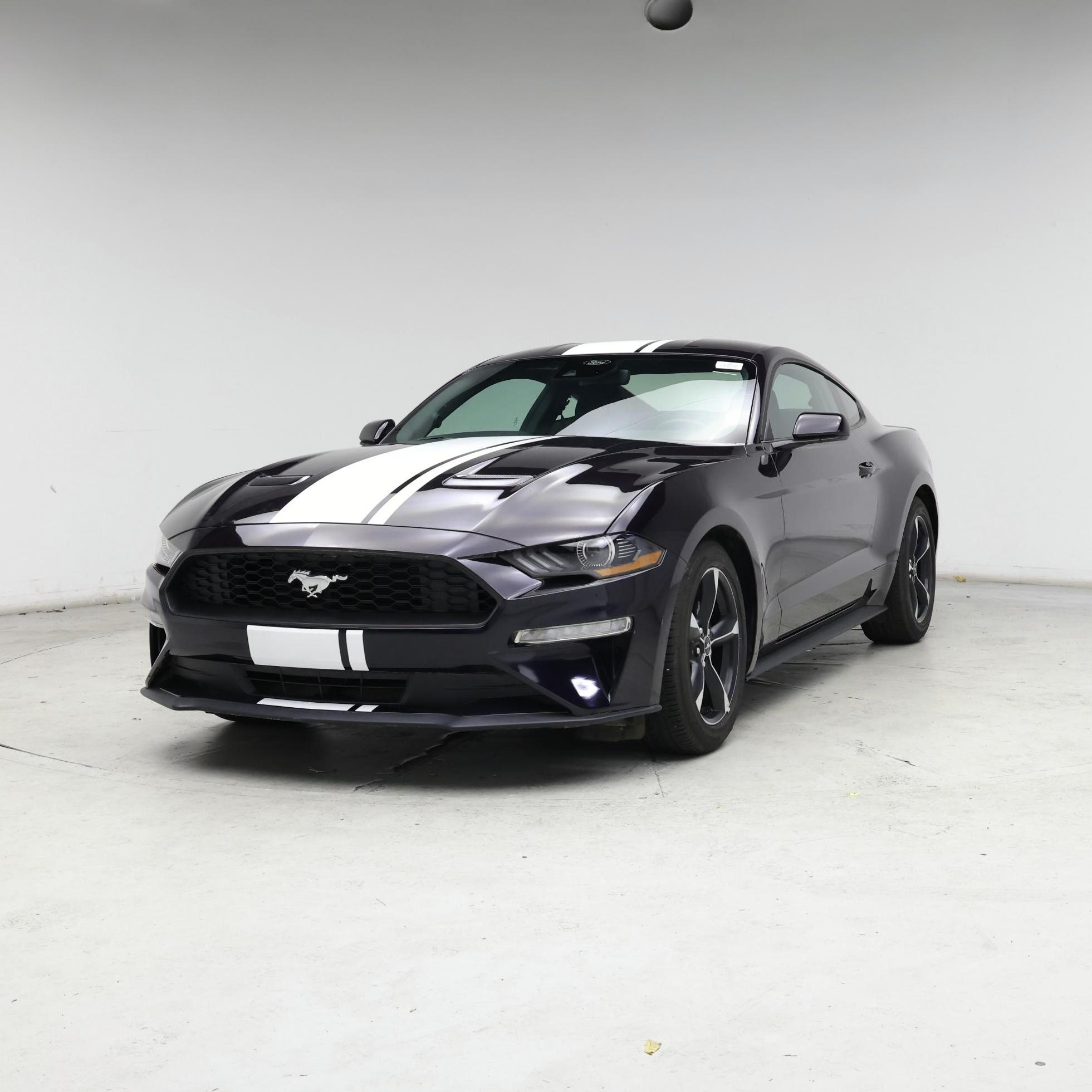 Thumbnail: 2022 Ford Mustang - 4