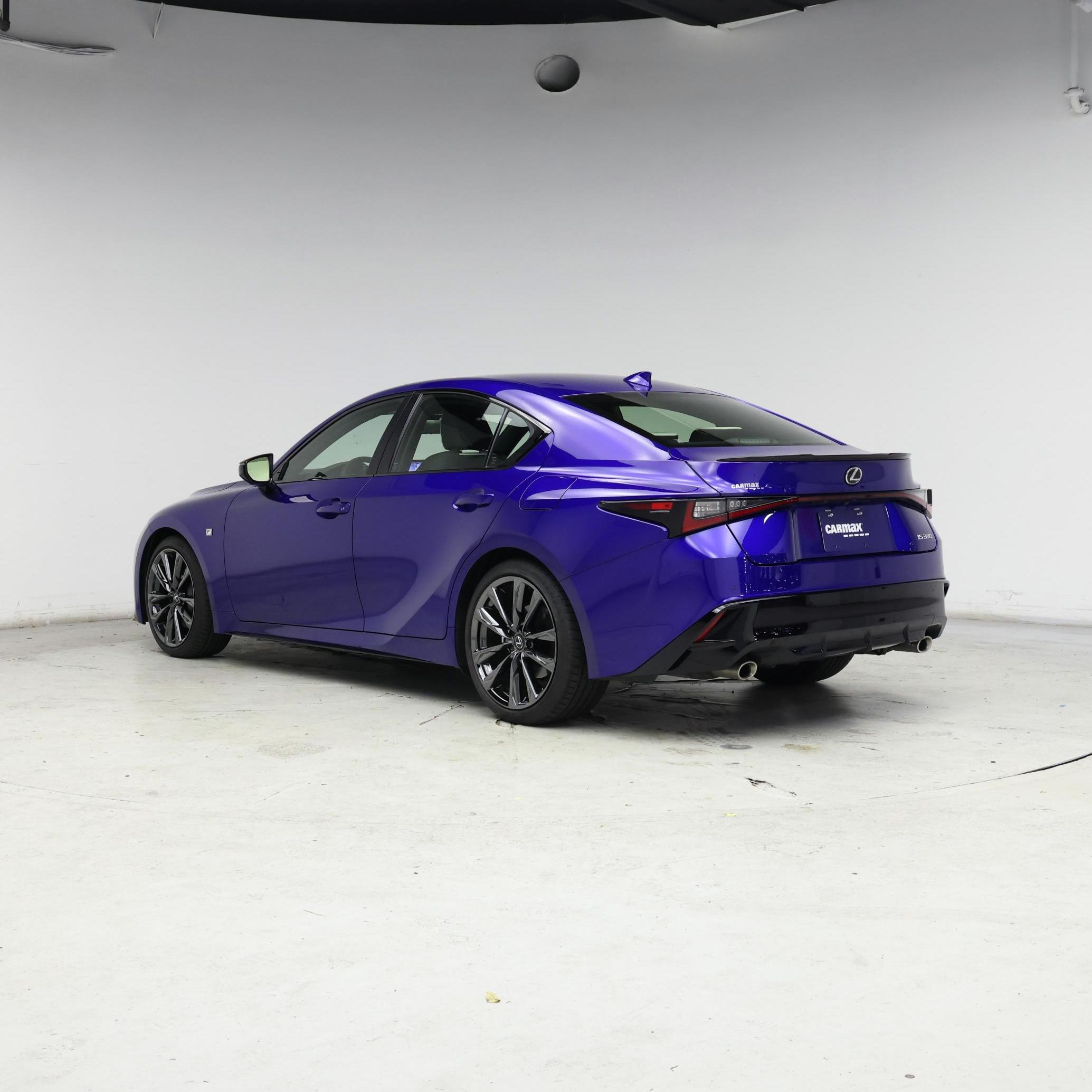 Thumbnail: 2025 Lexus IS - 2