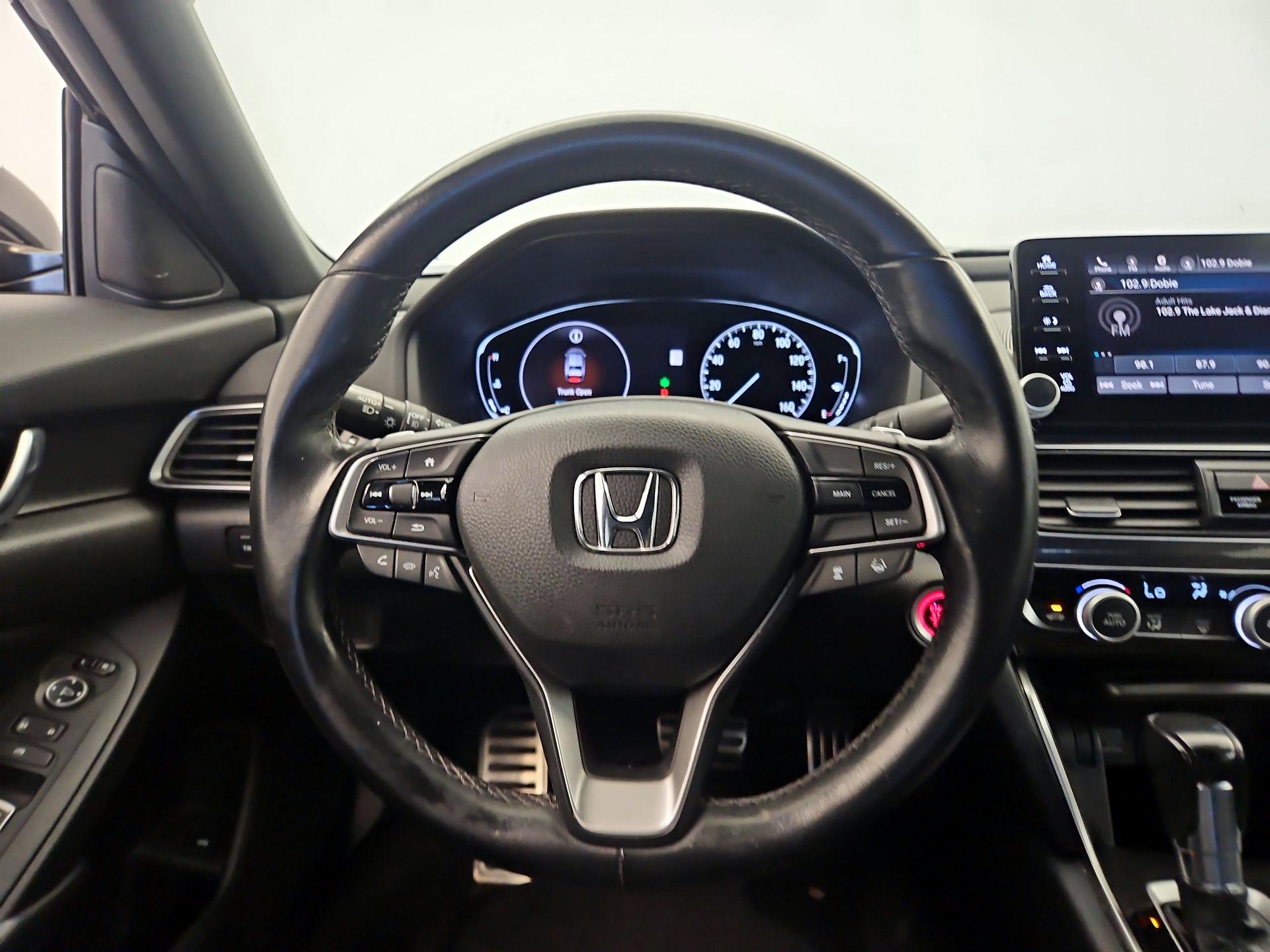 Thumbnail: 2018 Honda Accord - 10