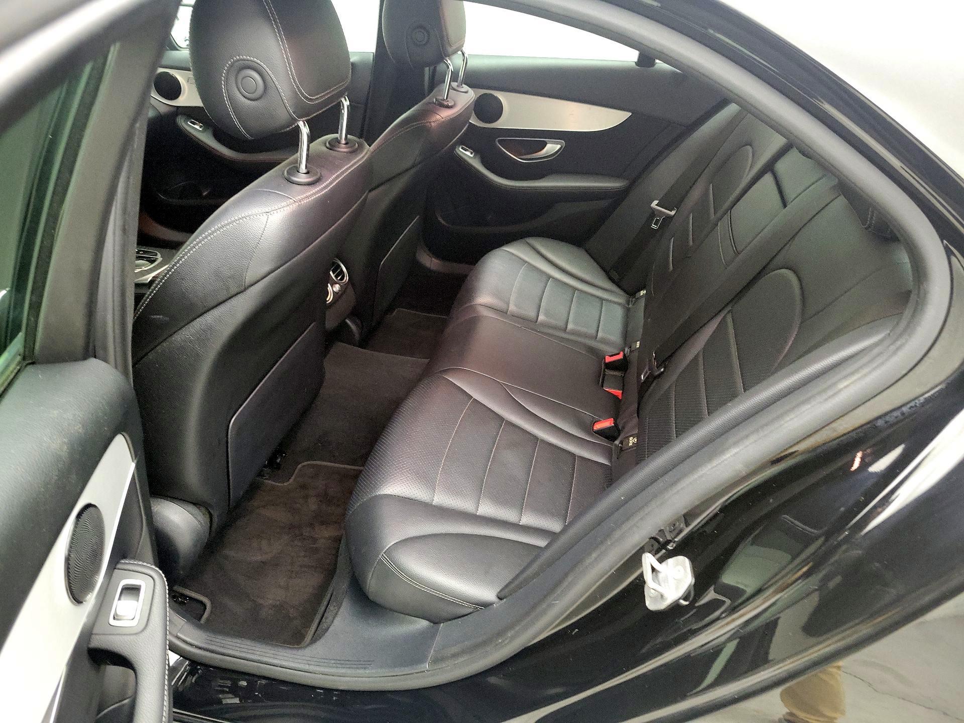 Thumbnail: 2020 Mercedes-Benz C-Class - 19