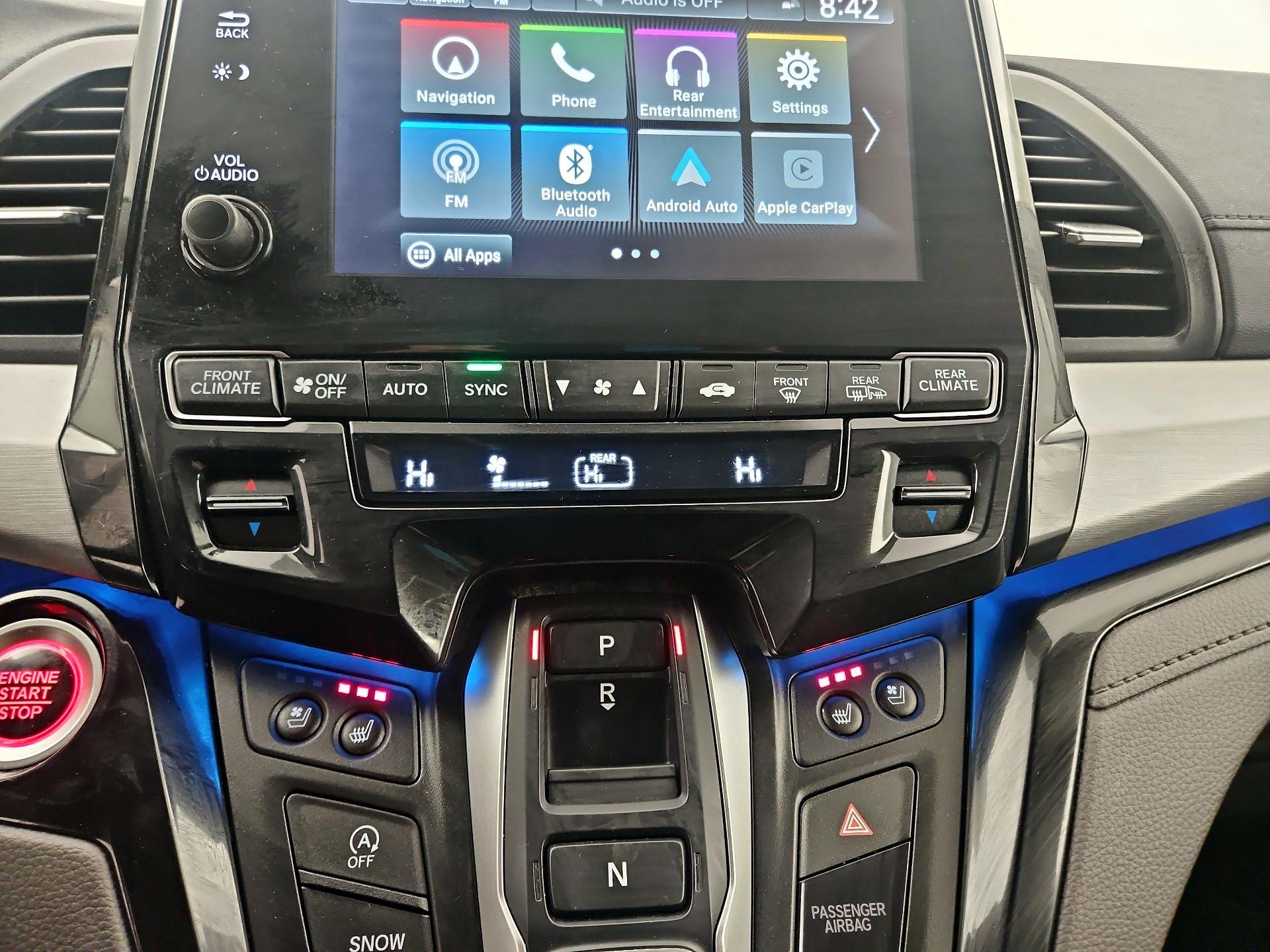 Thumbnail: 2018 Honda Odyssey - 15