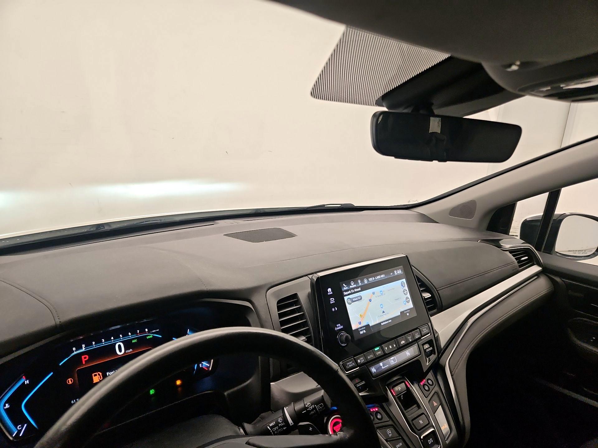 Thumbnail: 2018 Honda Odyssey - 8