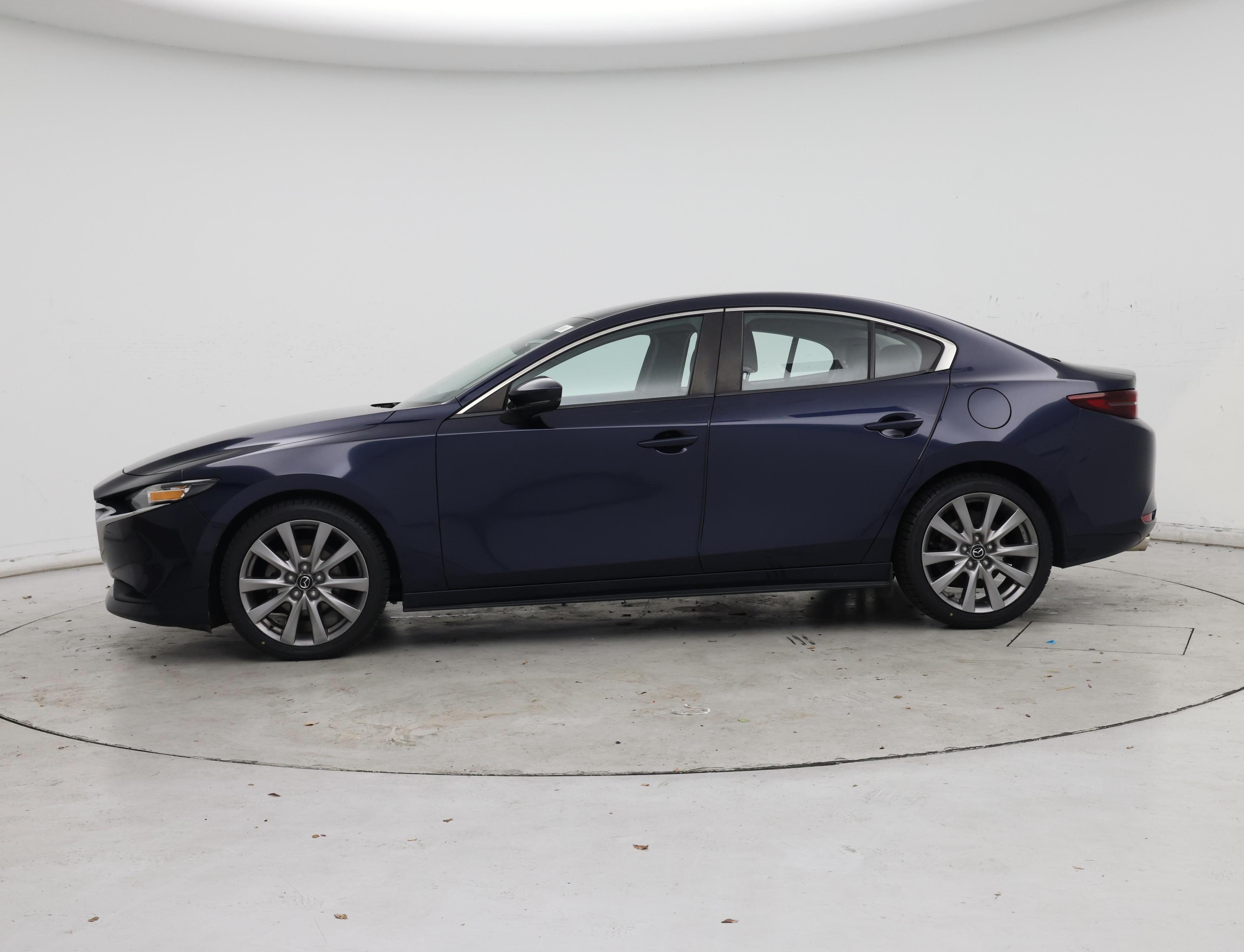 Thumbnail: 2020 Mazda Mazda3 - 3
