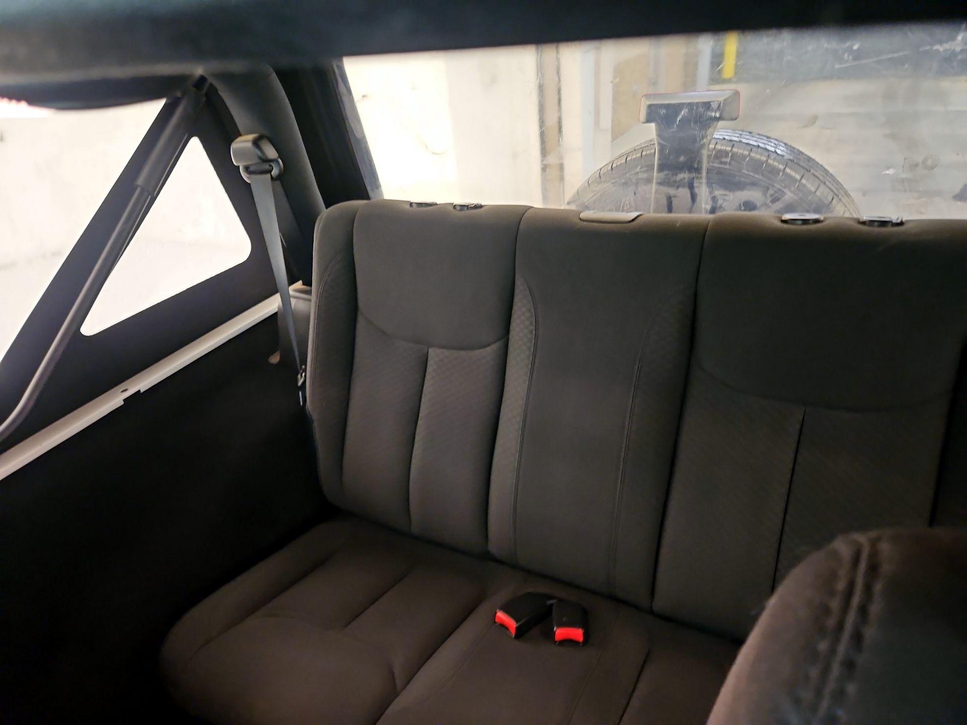 Thumbnail: 2015 Jeep Wrangler - 17