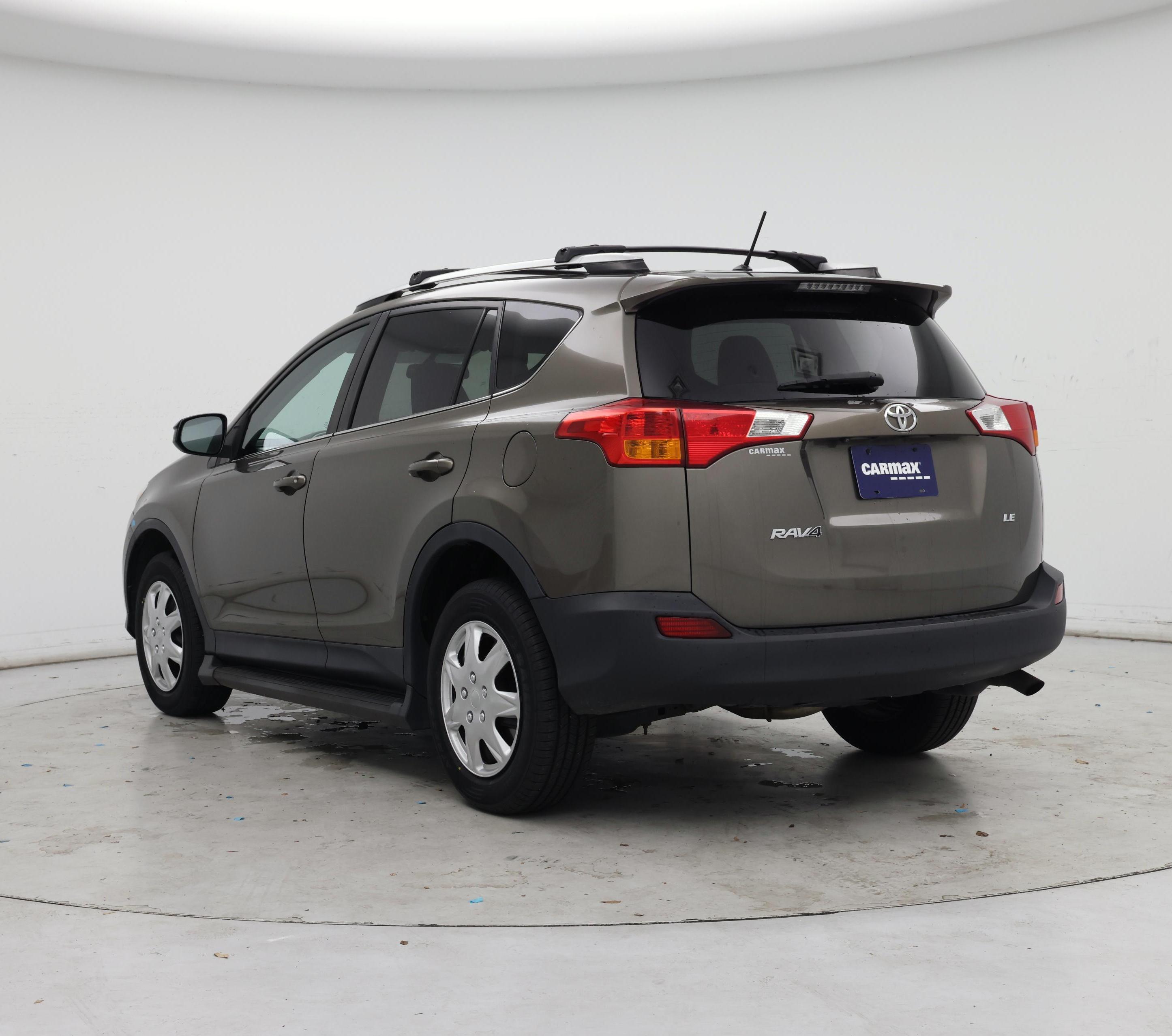 Thumbnail: 2015 Toyota RAV4 - 2