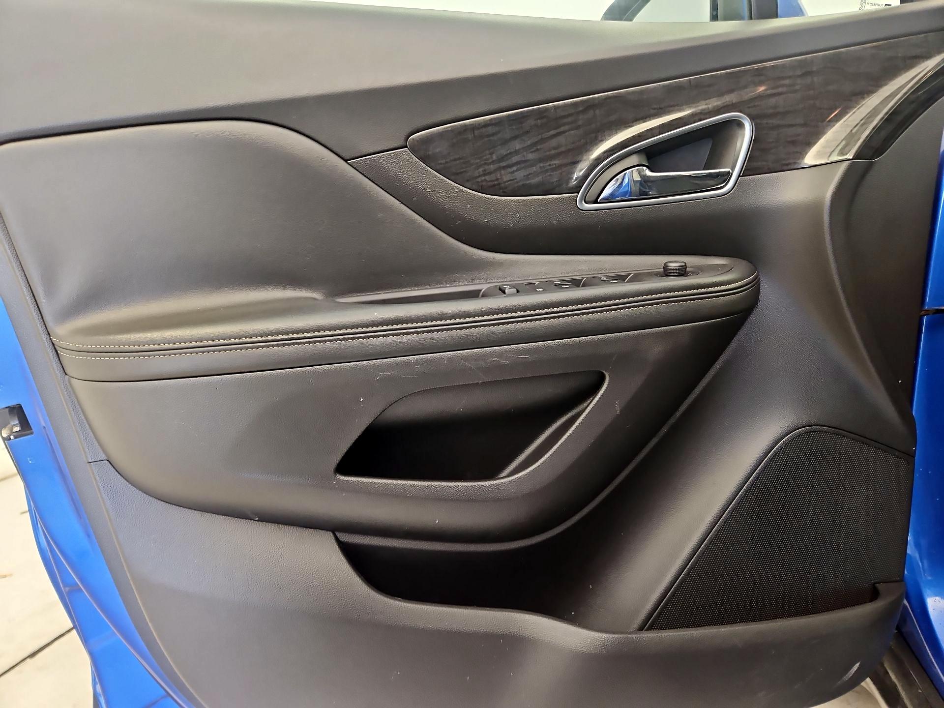 Thumbnail: 2016 Buick Encore - 12