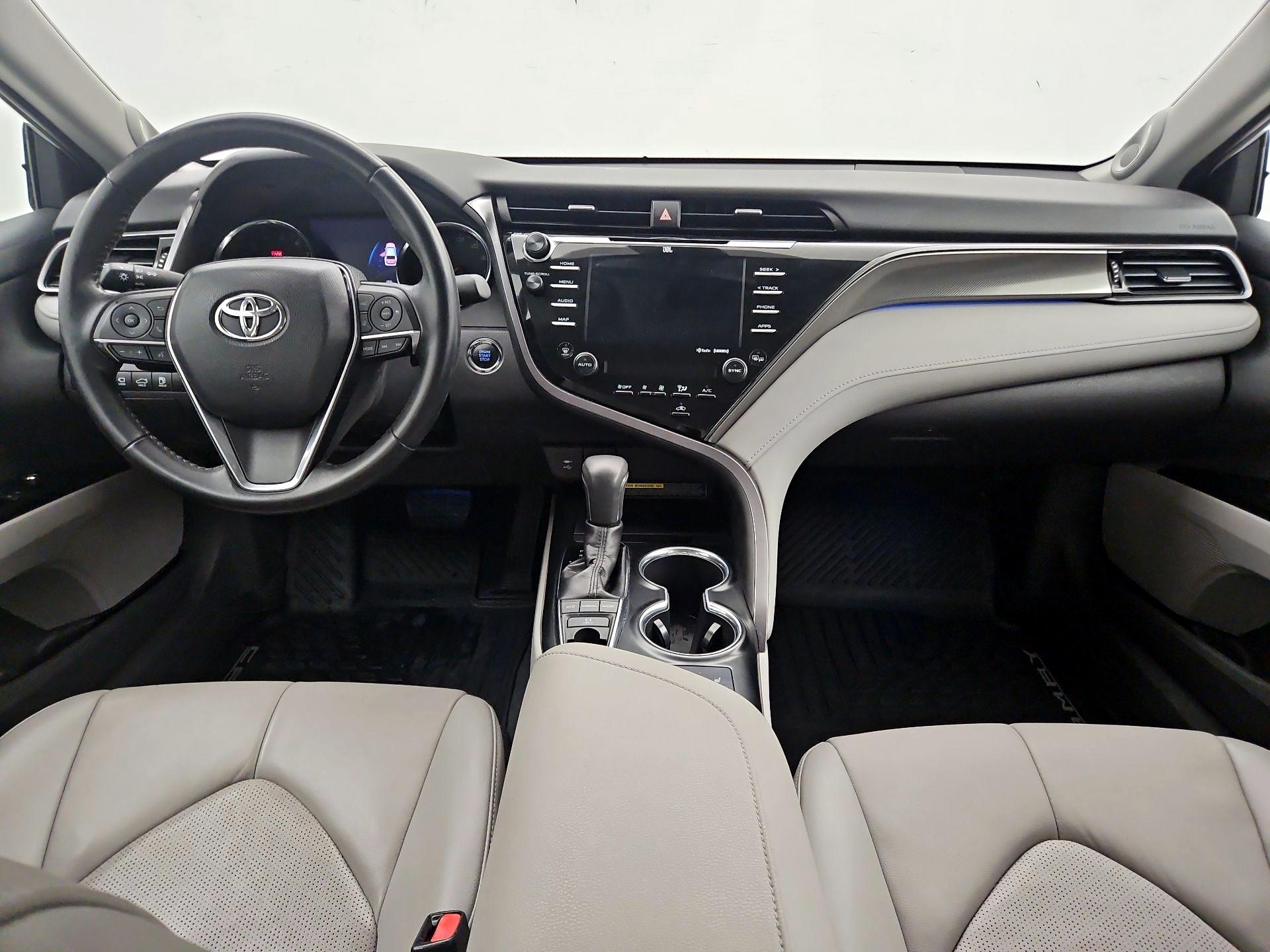 Thumbnail: 2019 Toyota Camry - 9