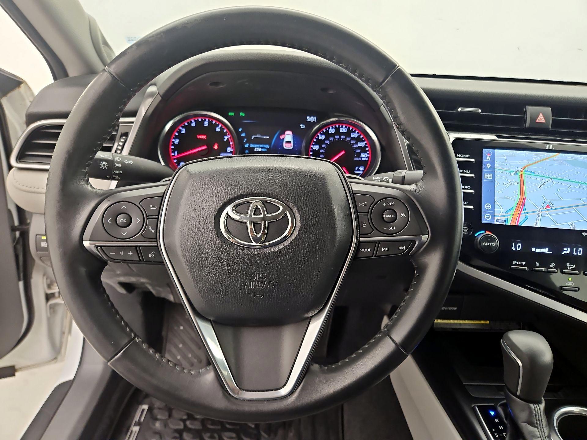 Thumbnail: 2019 Toyota Camry - 10
