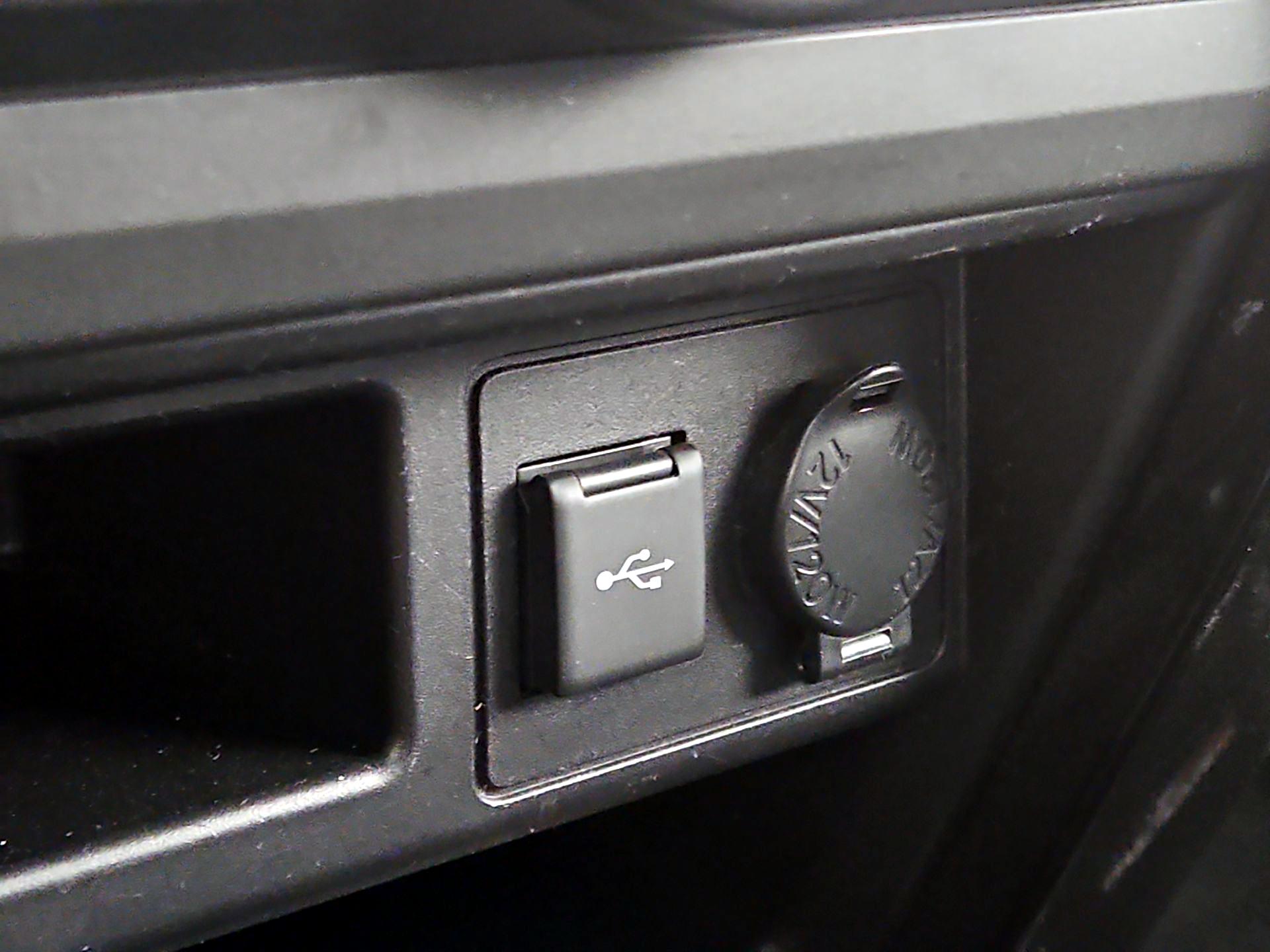 Thumbnail: 2020 Toyota 4Runner - 19