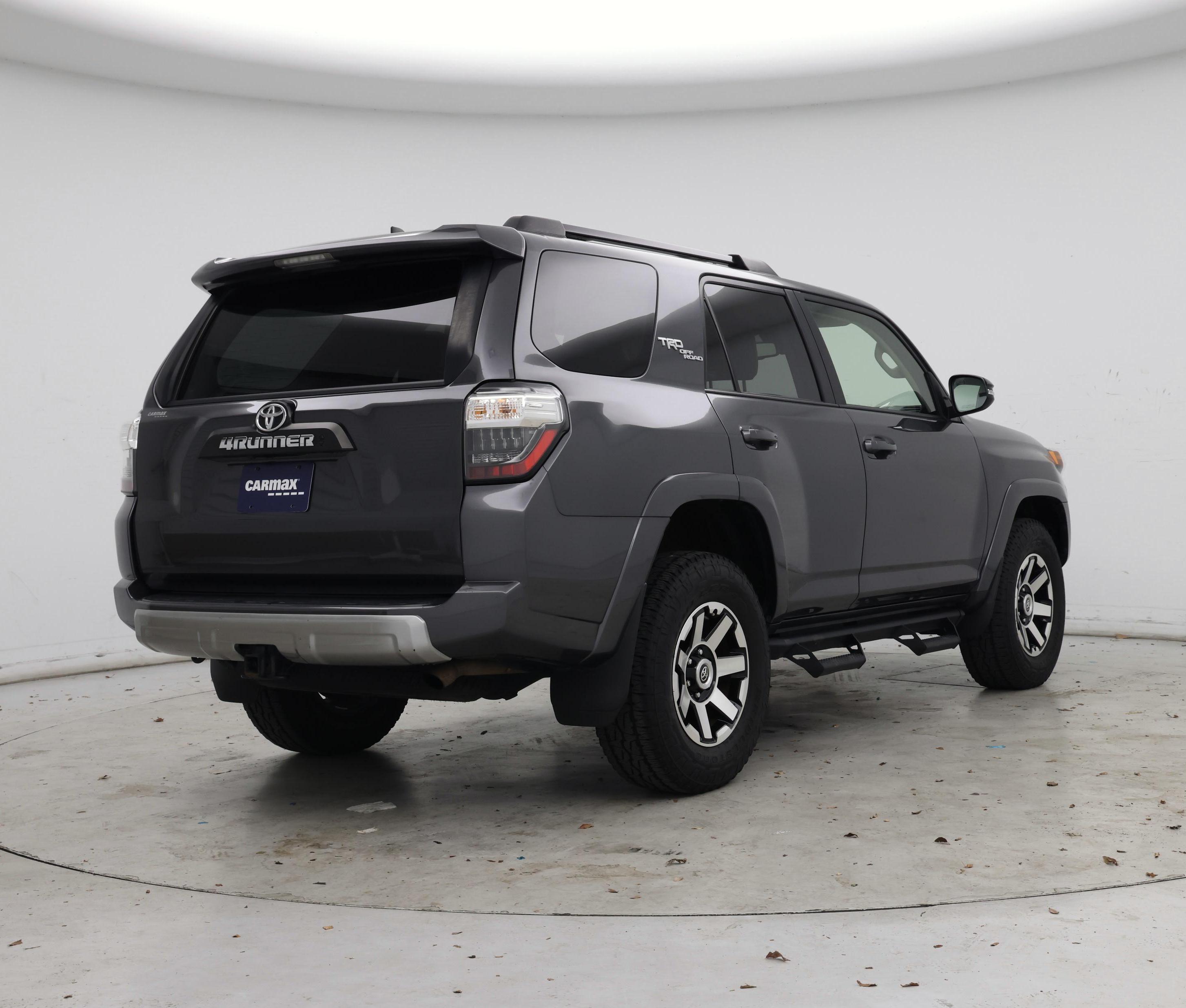 Thumbnail: 2020 Toyota 4Runner - 8
