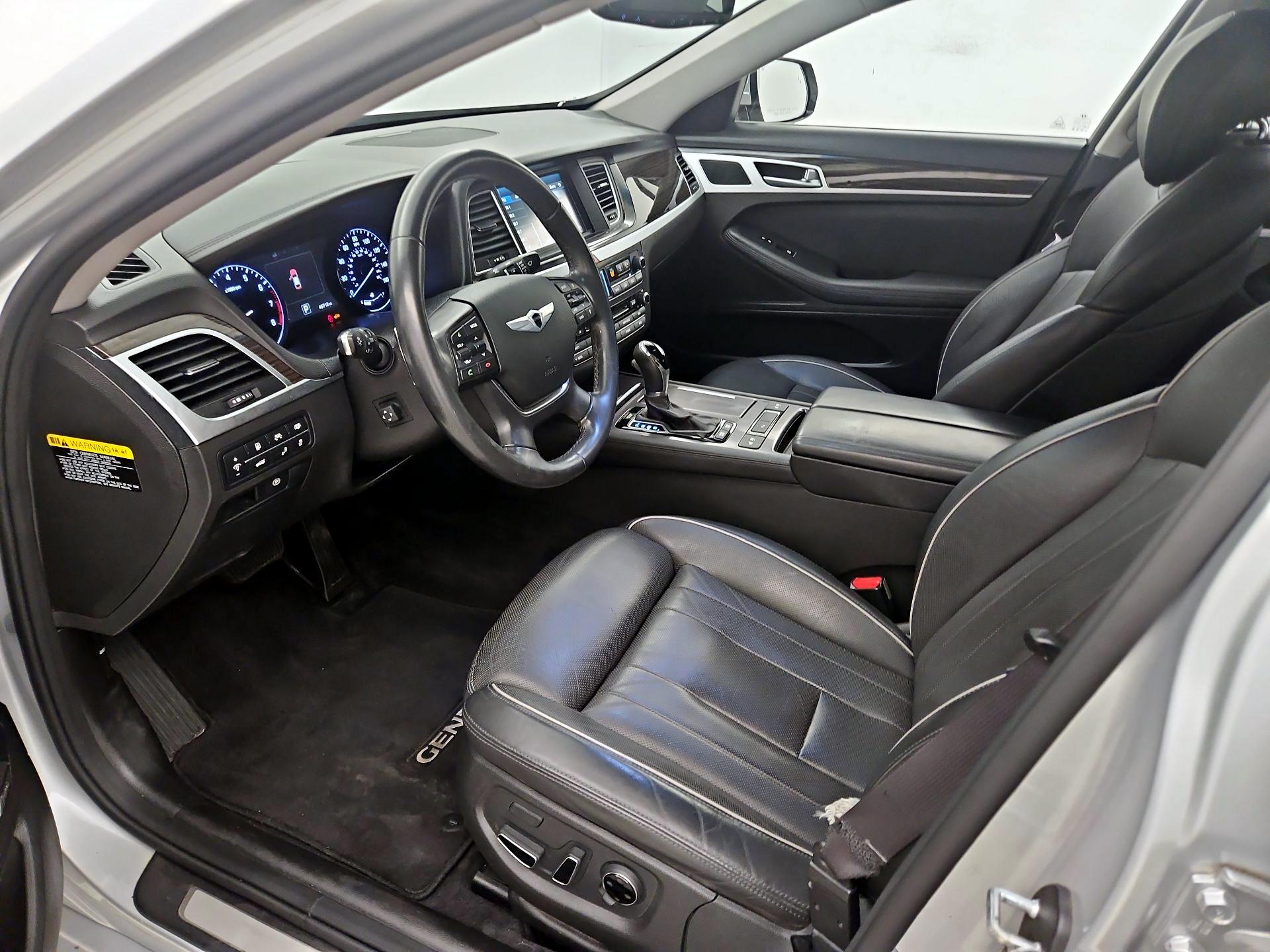 Thumbnail: 2016 Hyundai Genesis - 11