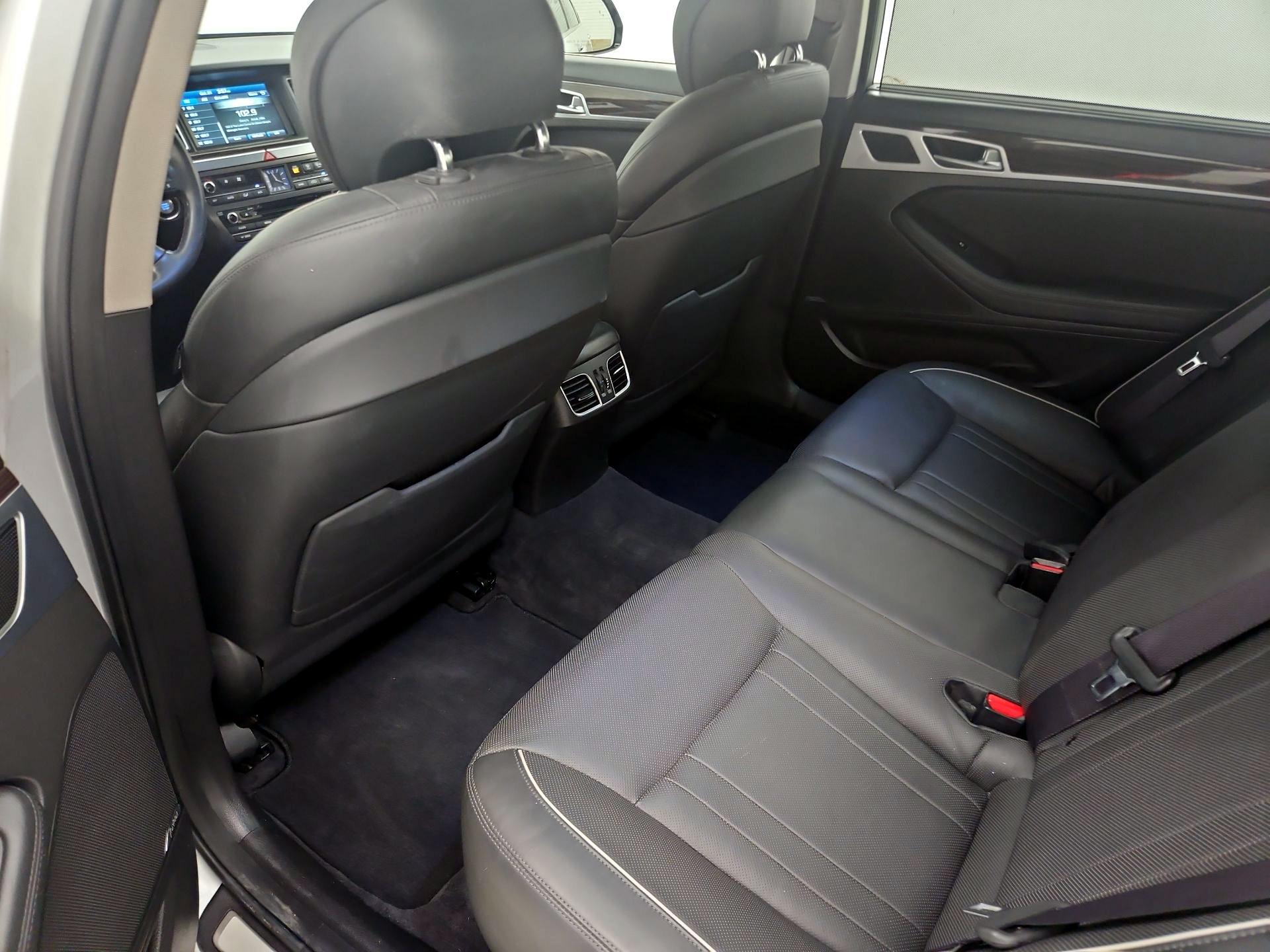 Thumbnail: 2016 Hyundai Genesis - 19