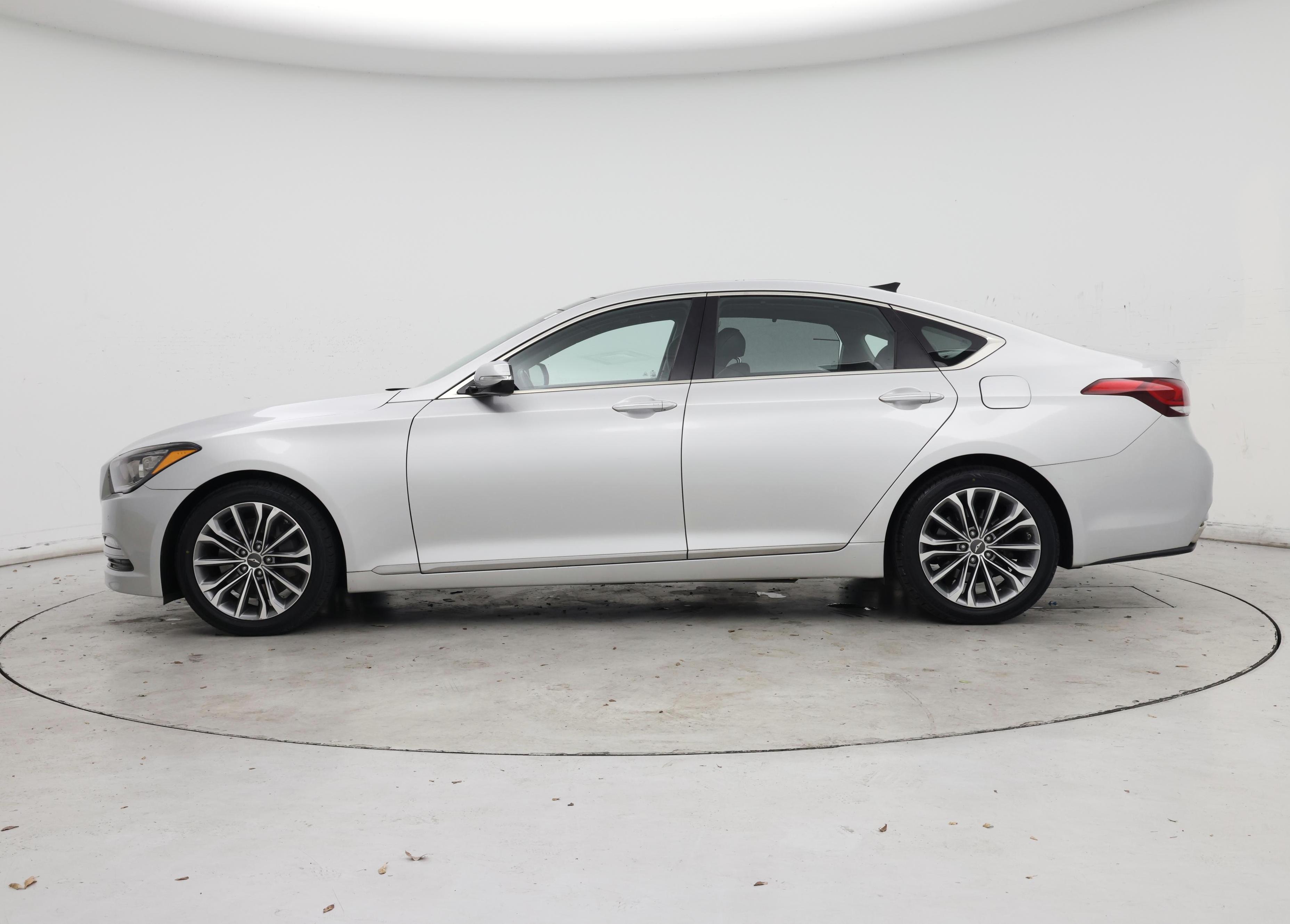 Thumbnail: 2016 Hyundai Genesis - 3