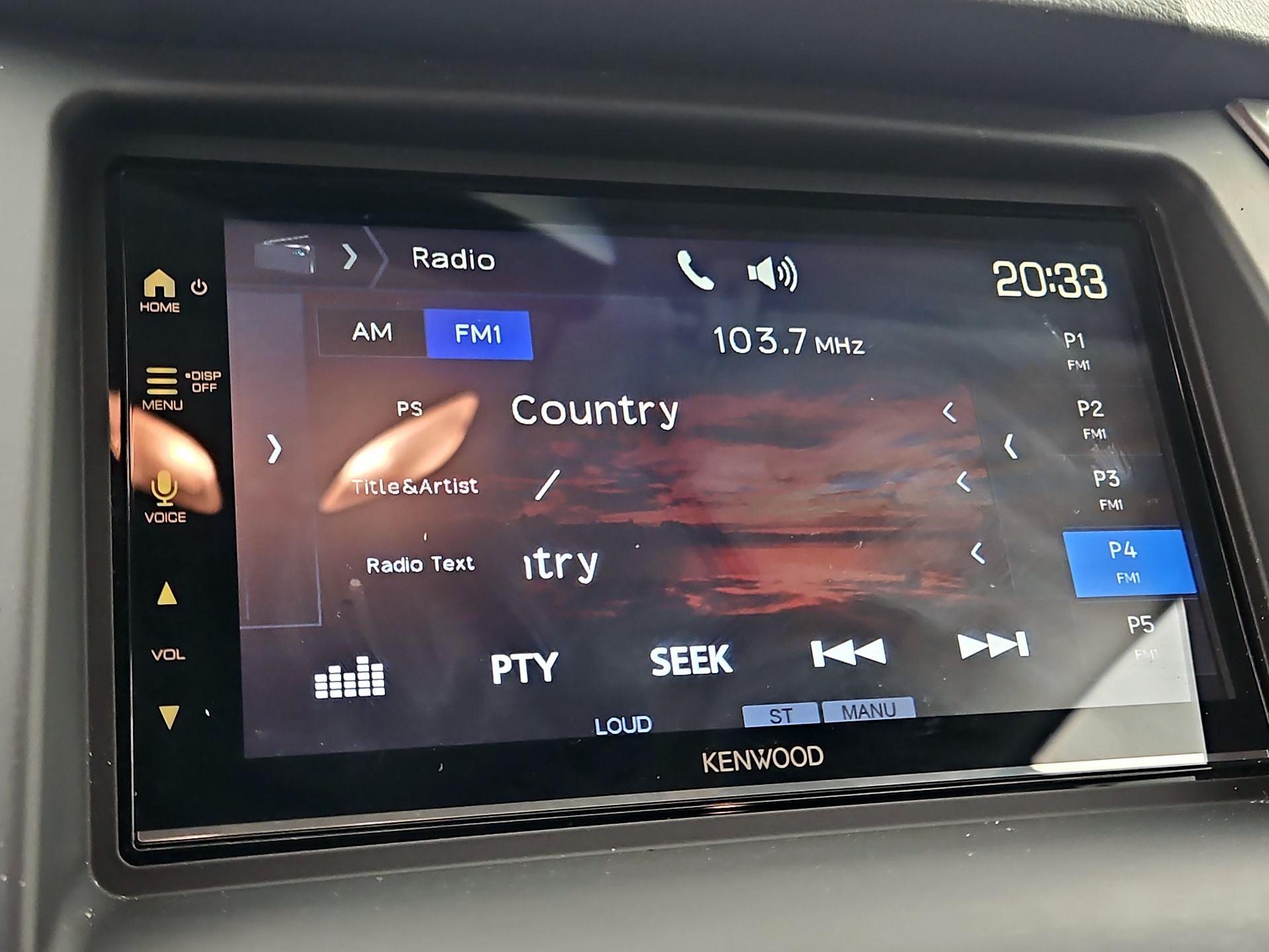 Thumbnail: 2016 Hyundai Santa Fe - 15