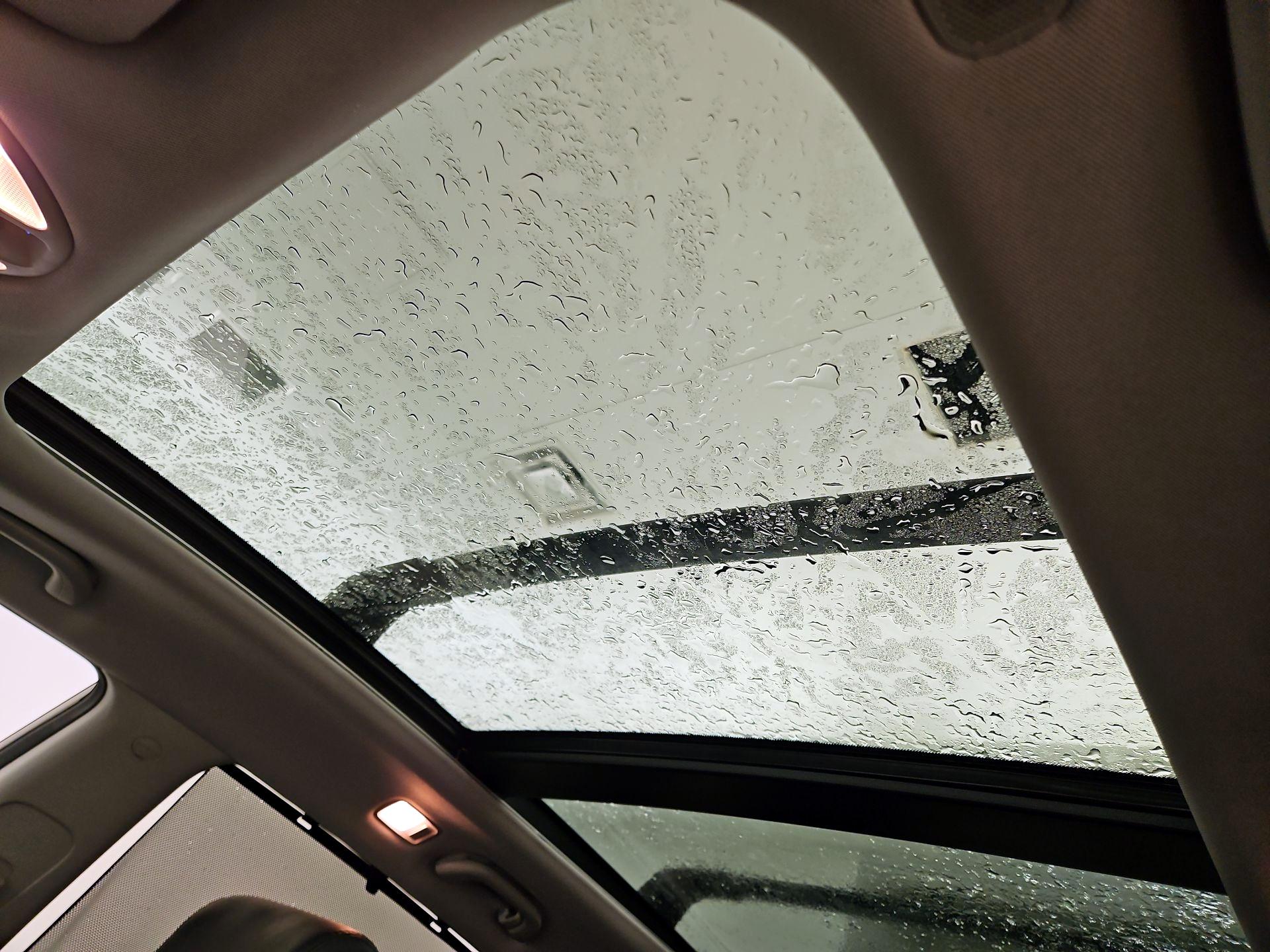 Thumbnail: 2016 Hyundai Santa Fe - 19