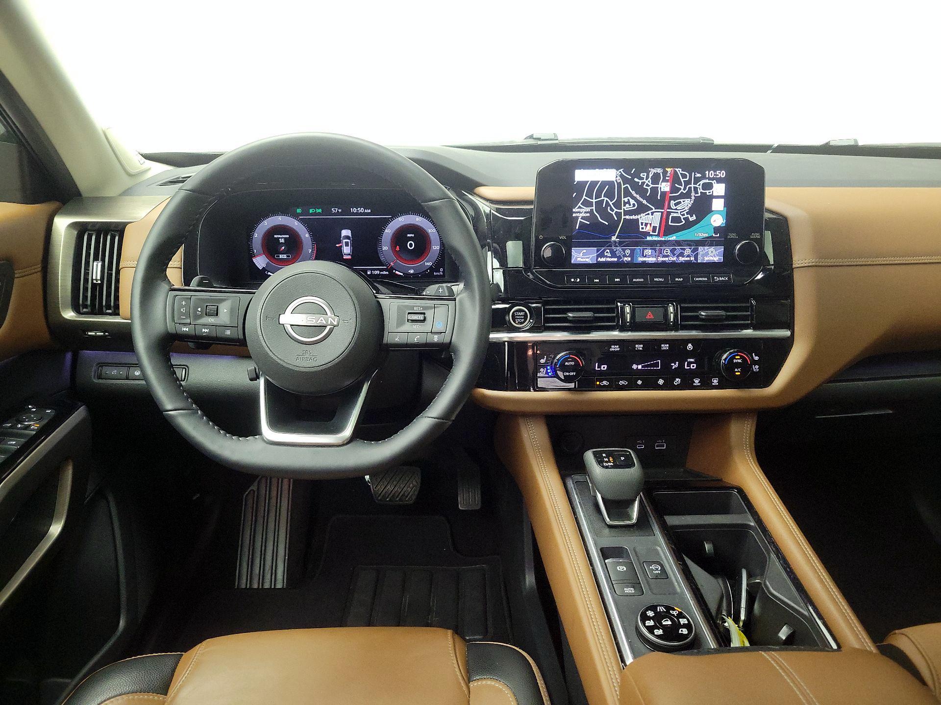 Thumbnail: 2023 Nissan Pathfinder - 10