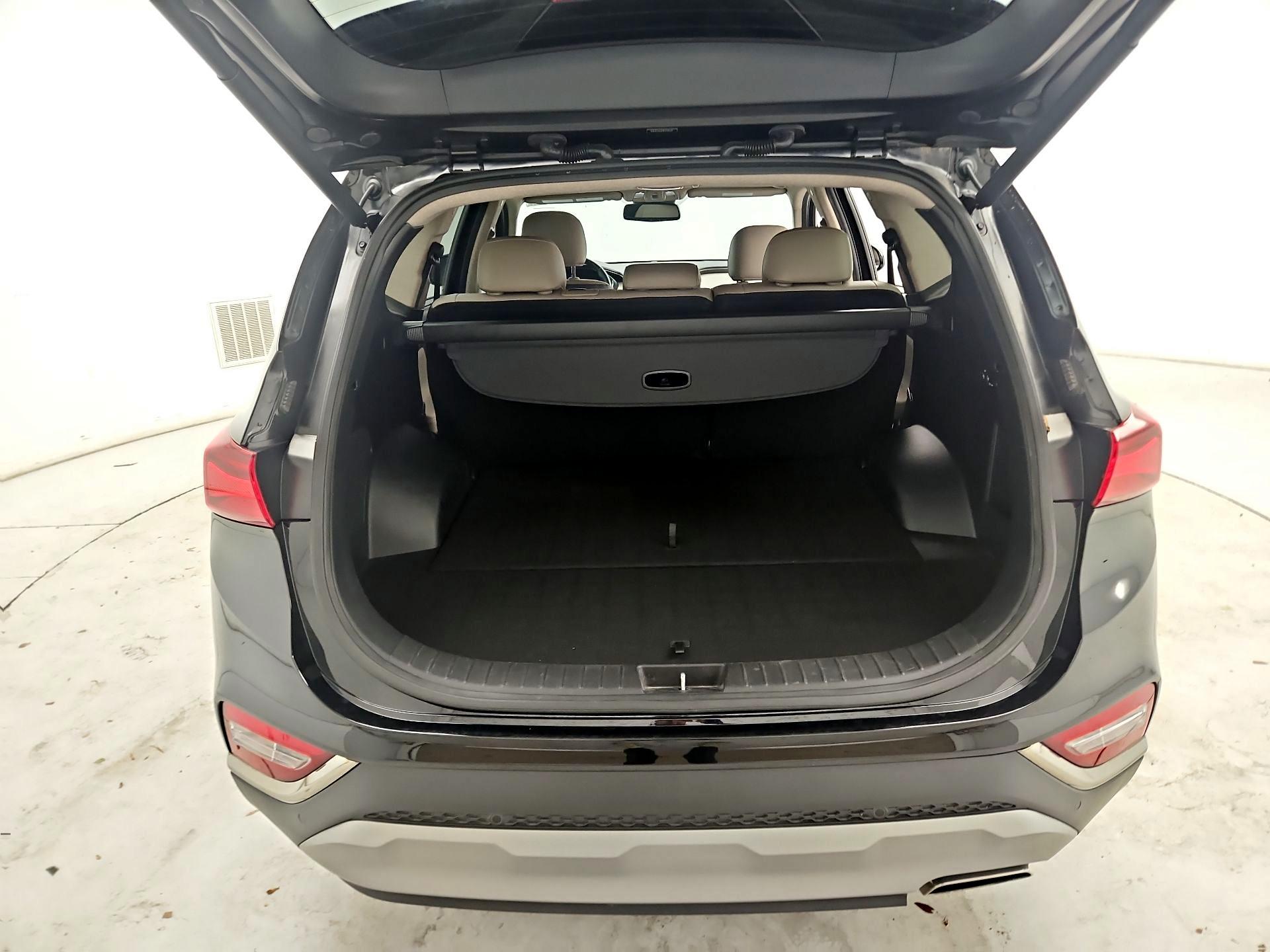 Thumbnail: 2019 Hyundai Santa Fe - 20