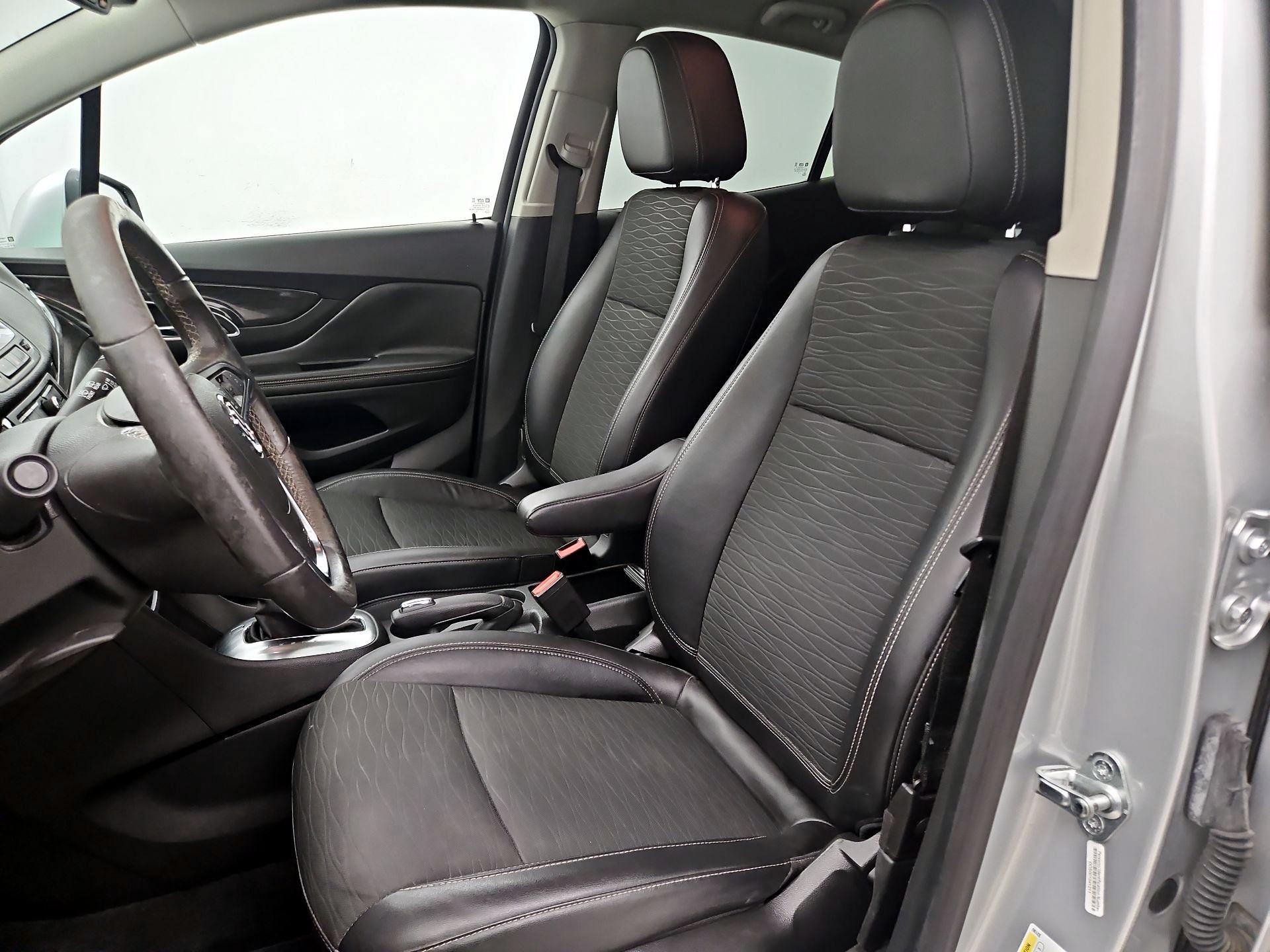 Thumbnail: 2015 Buick Encore - 11