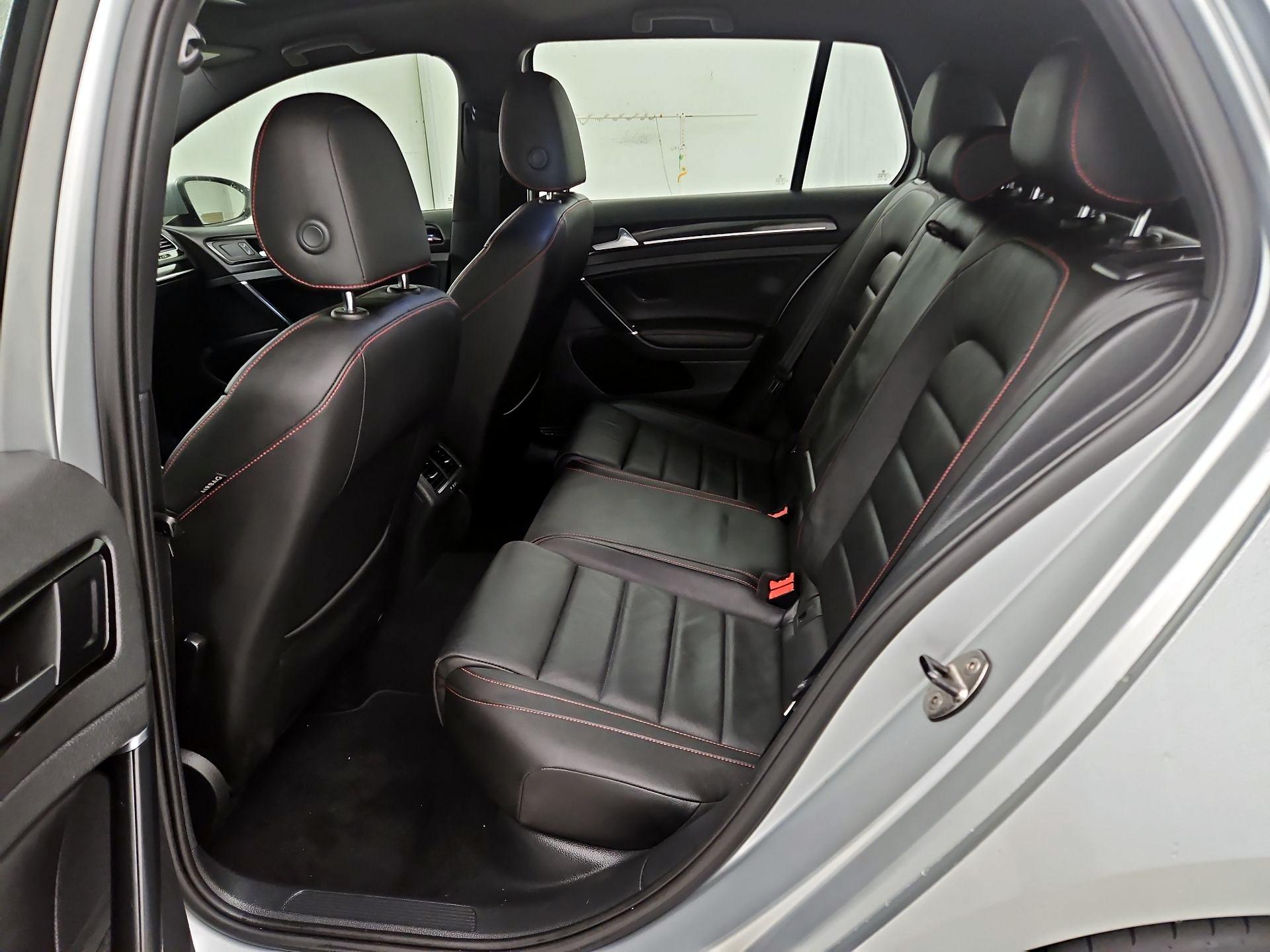 Thumbnail: 2017 Volkswagen Golf - 19