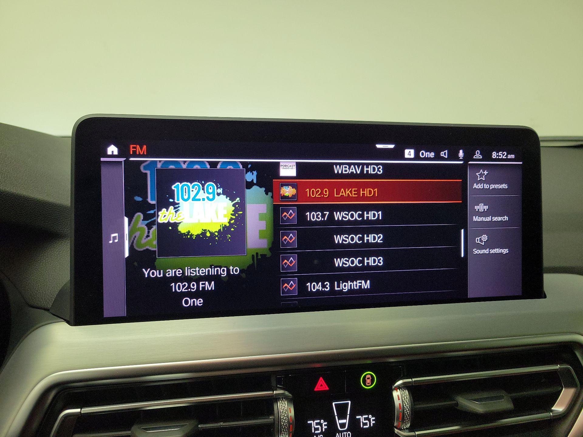 Thumbnail: 2025 BMW X4 - 16