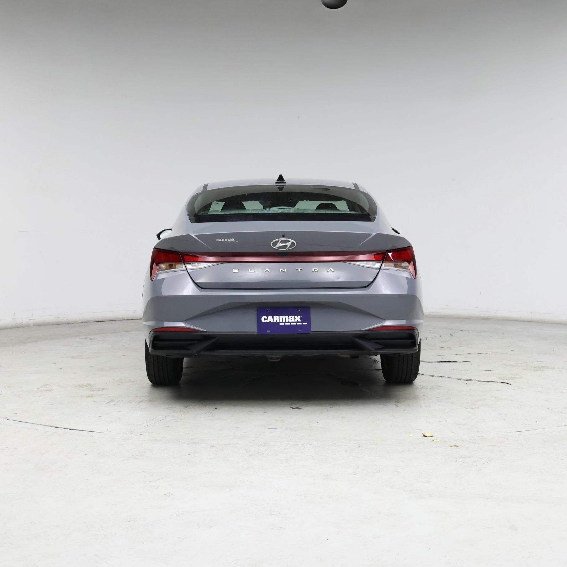 Thumbnail: 2022 Hyundai Elantra - 6