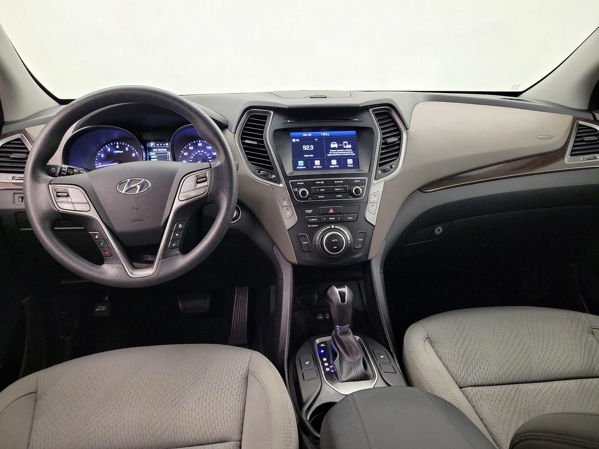 Thumbnail: 2018 Hyundai Santa Fe - 9