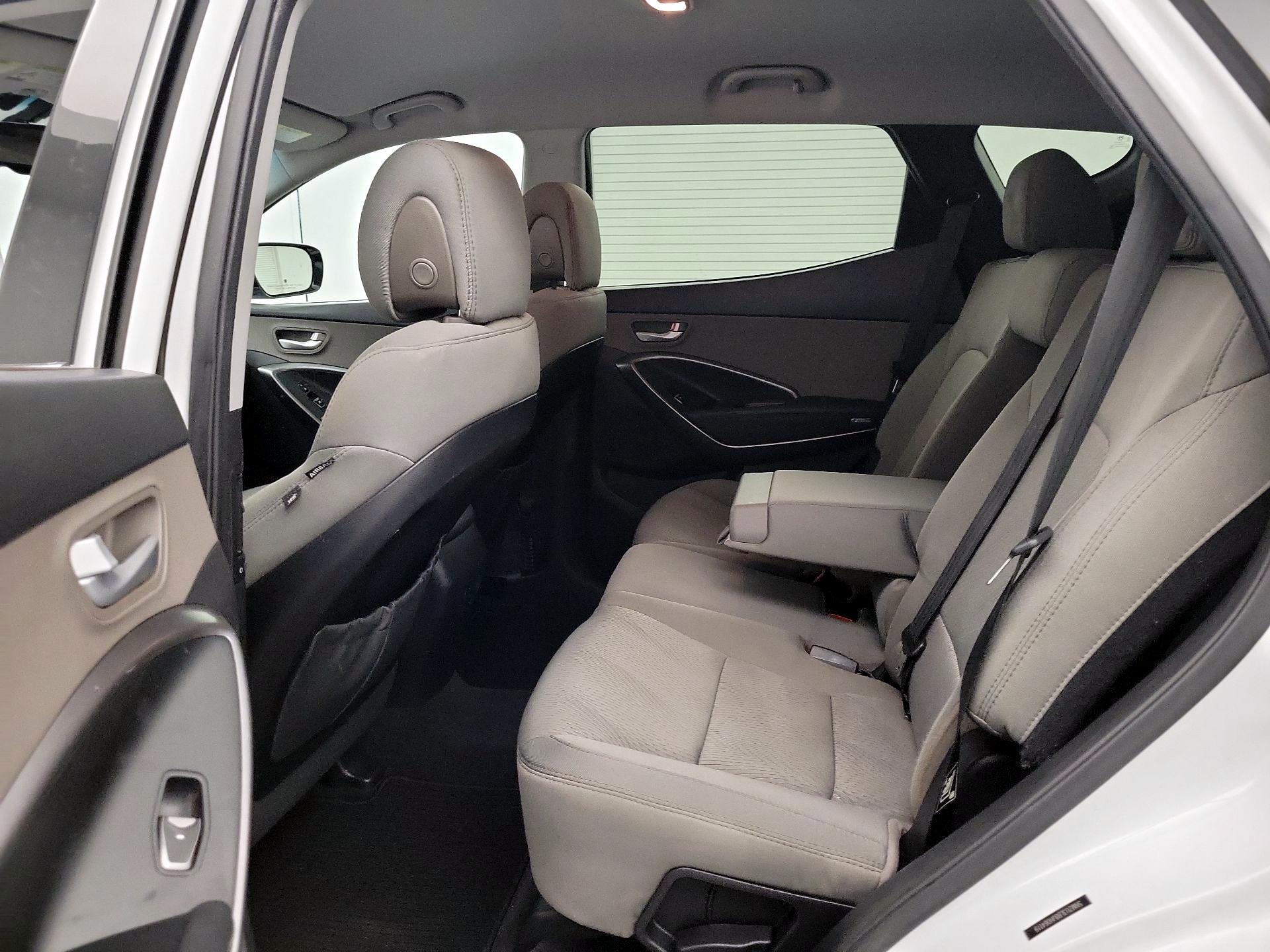 Thumbnail: 2018 Hyundai Santa Fe - 19