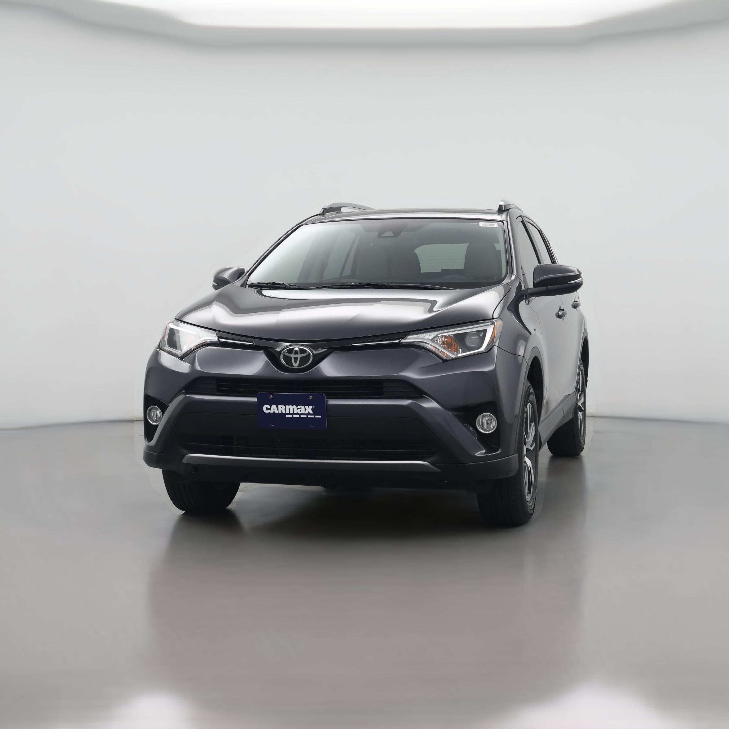 Thumbnail: 2018 Toyota RAV4 - 1