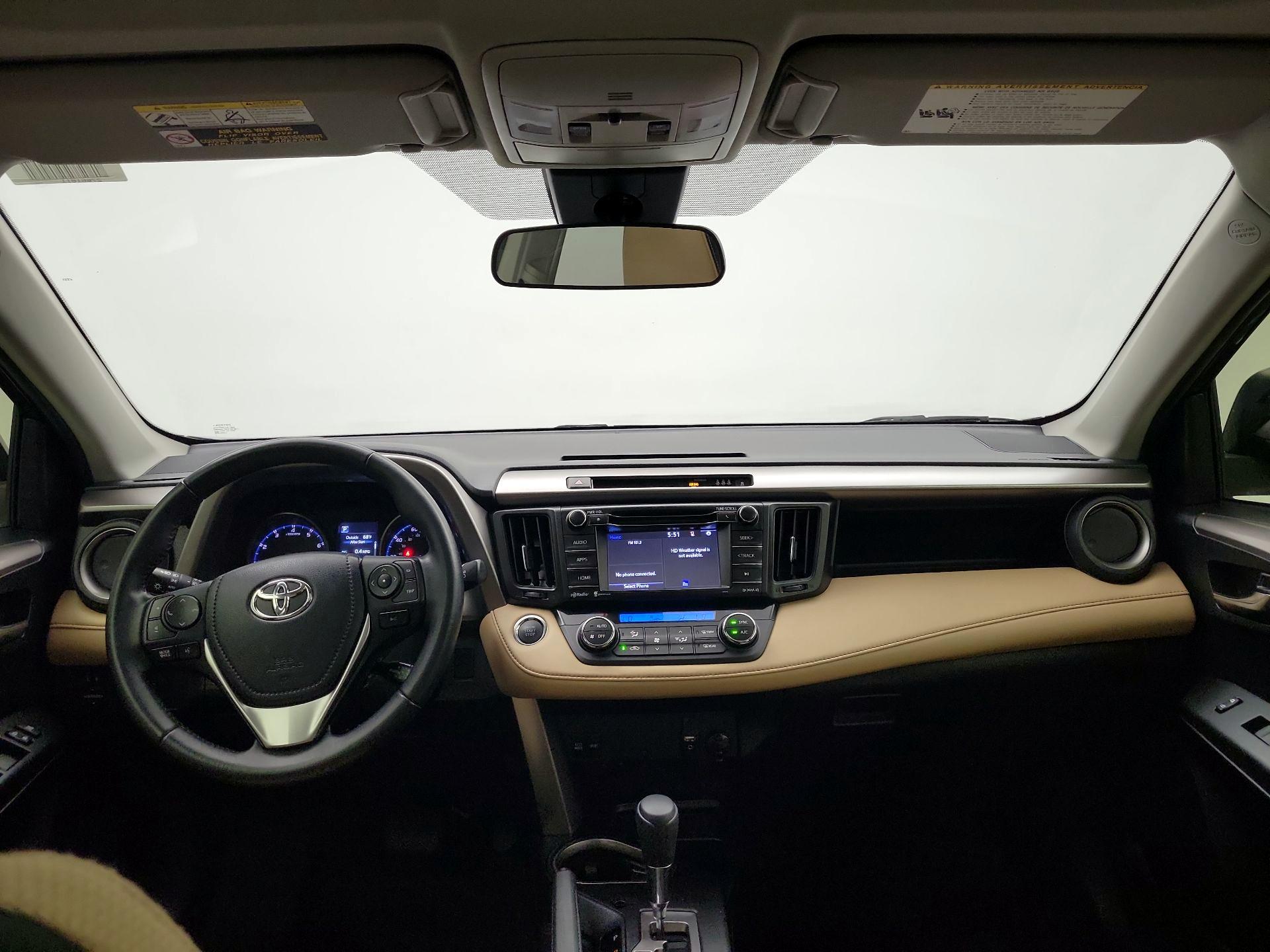 Thumbnail: 2018 Toyota RAV4 - 9