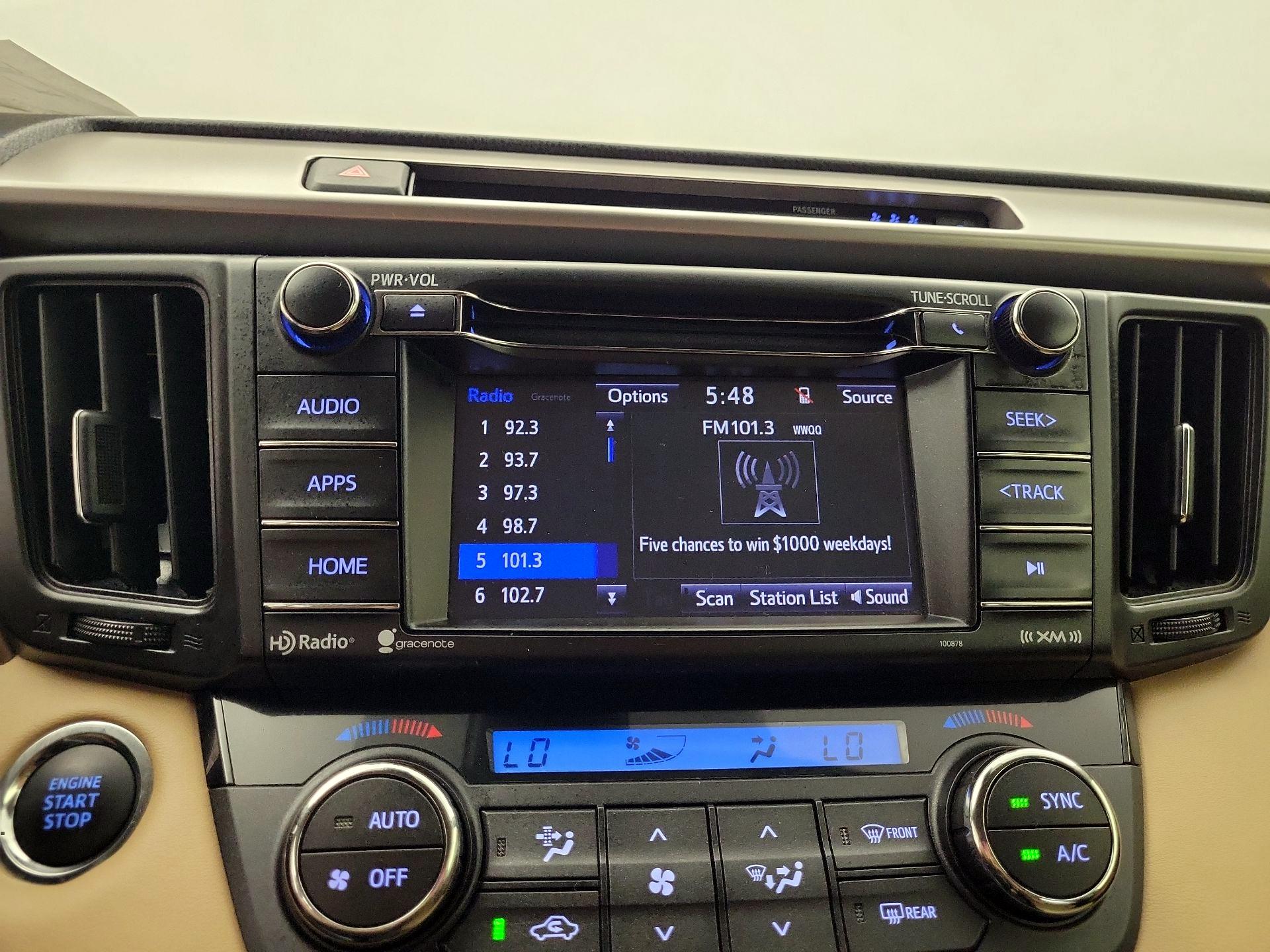 Thumbnail: 2018 Toyota RAV4 - 15