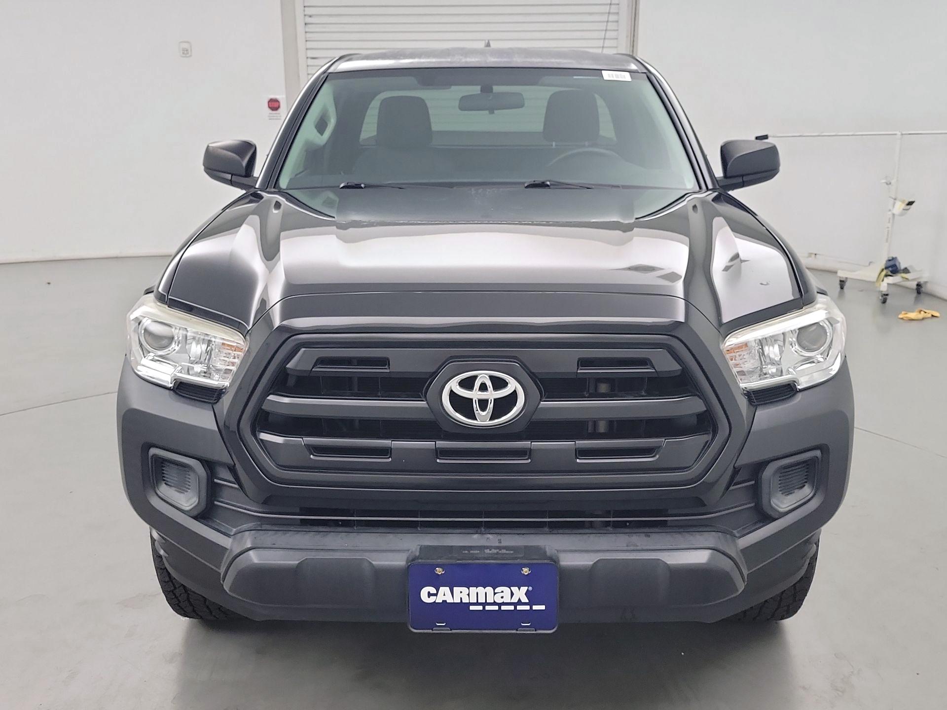 Thumbnail: 2017 Toyota Tacoma - 2