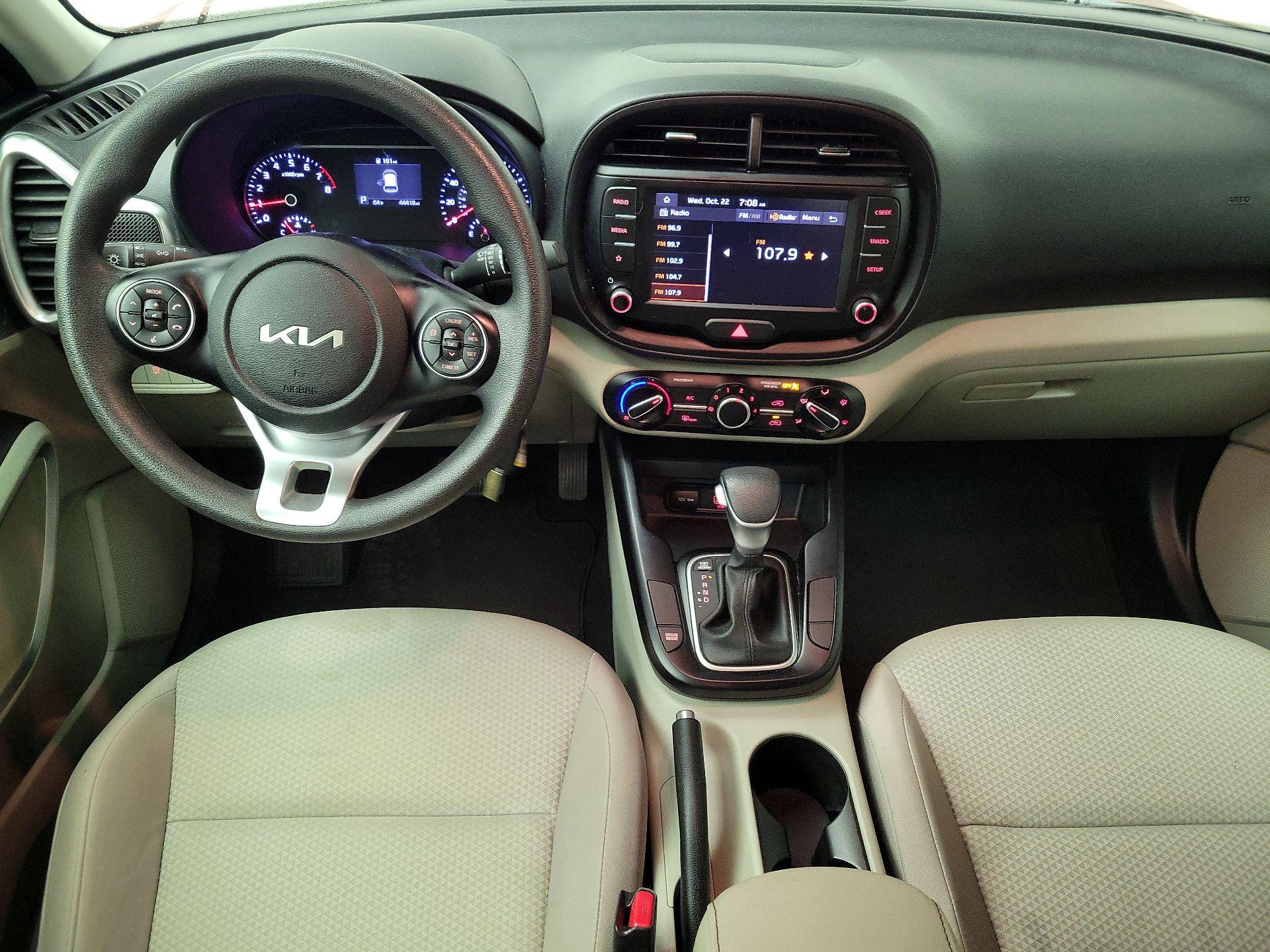 Thumbnail: 2022 Kia Soul - 9
