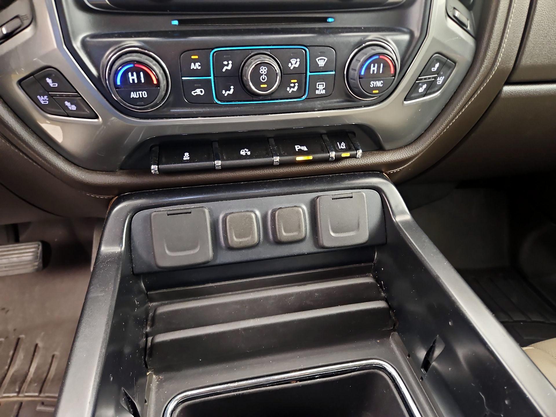 Thumbnail: 2014 Chevrolet Silverado 1500 - 16