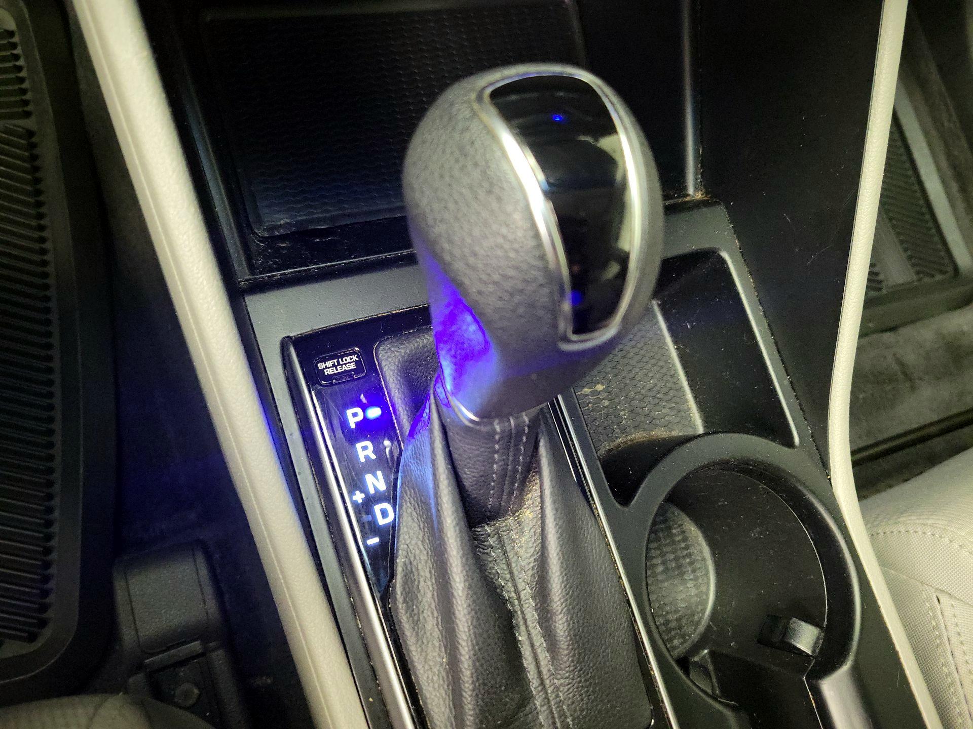 Thumbnail: 2017 Hyundai Tucson - 17