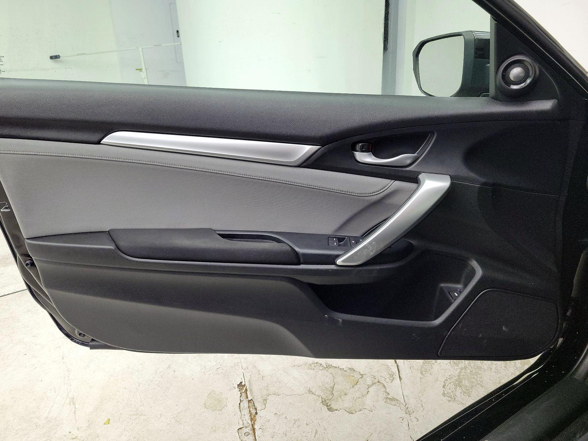 Thumbnail: 2019 Honda Civic - 12