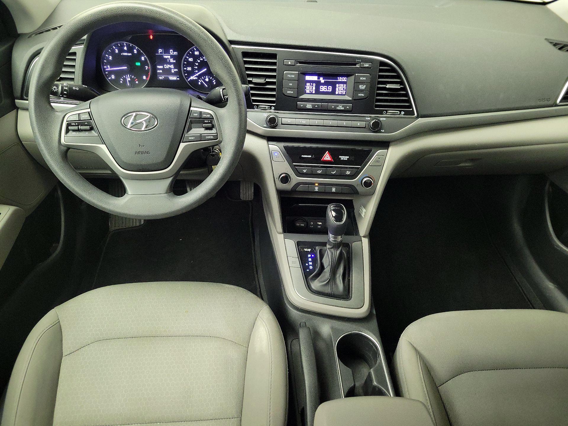 Thumbnail: 2017 Hyundai Elantra - 9