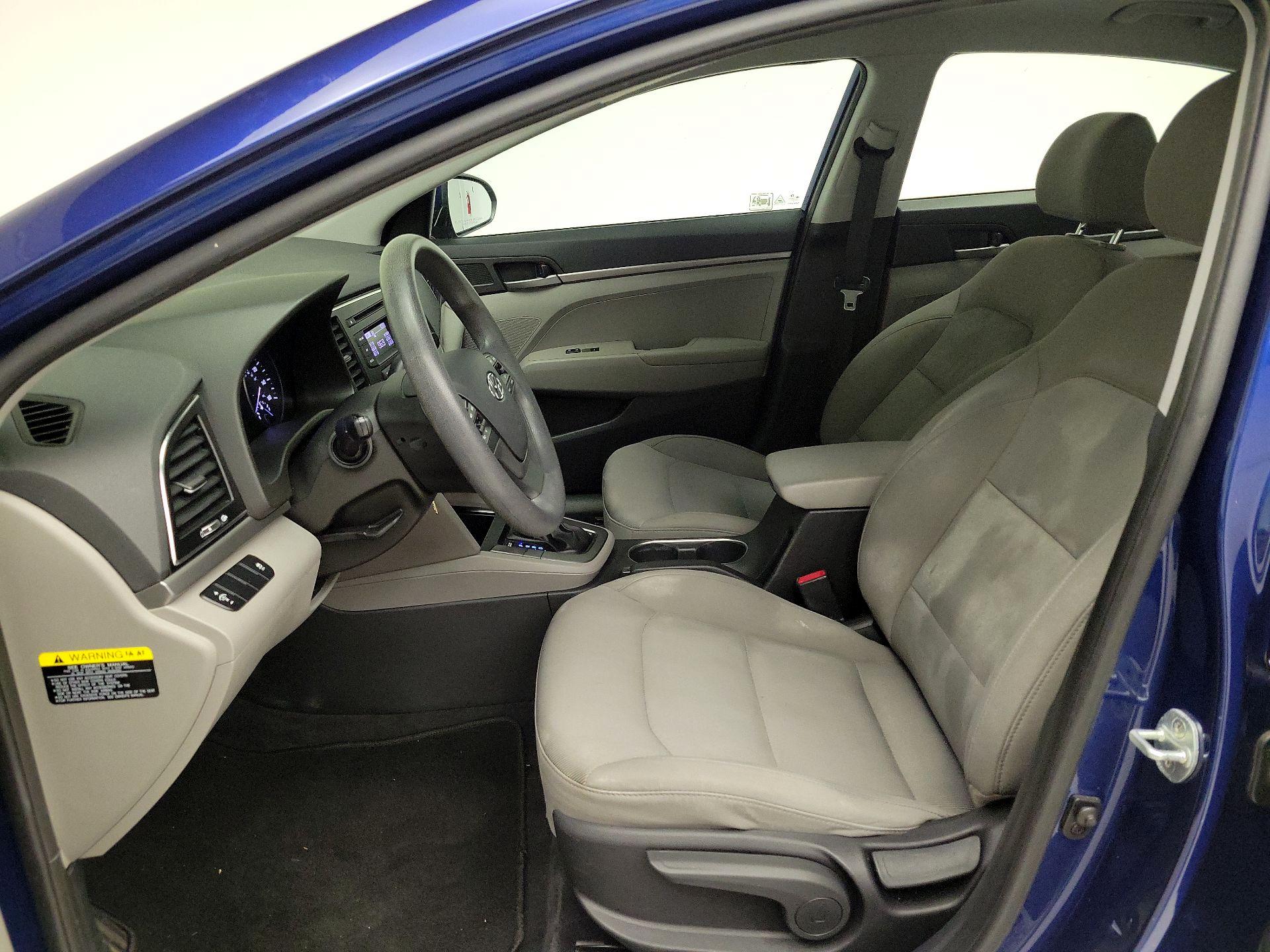 Thumbnail: 2017 Hyundai Elantra - 11