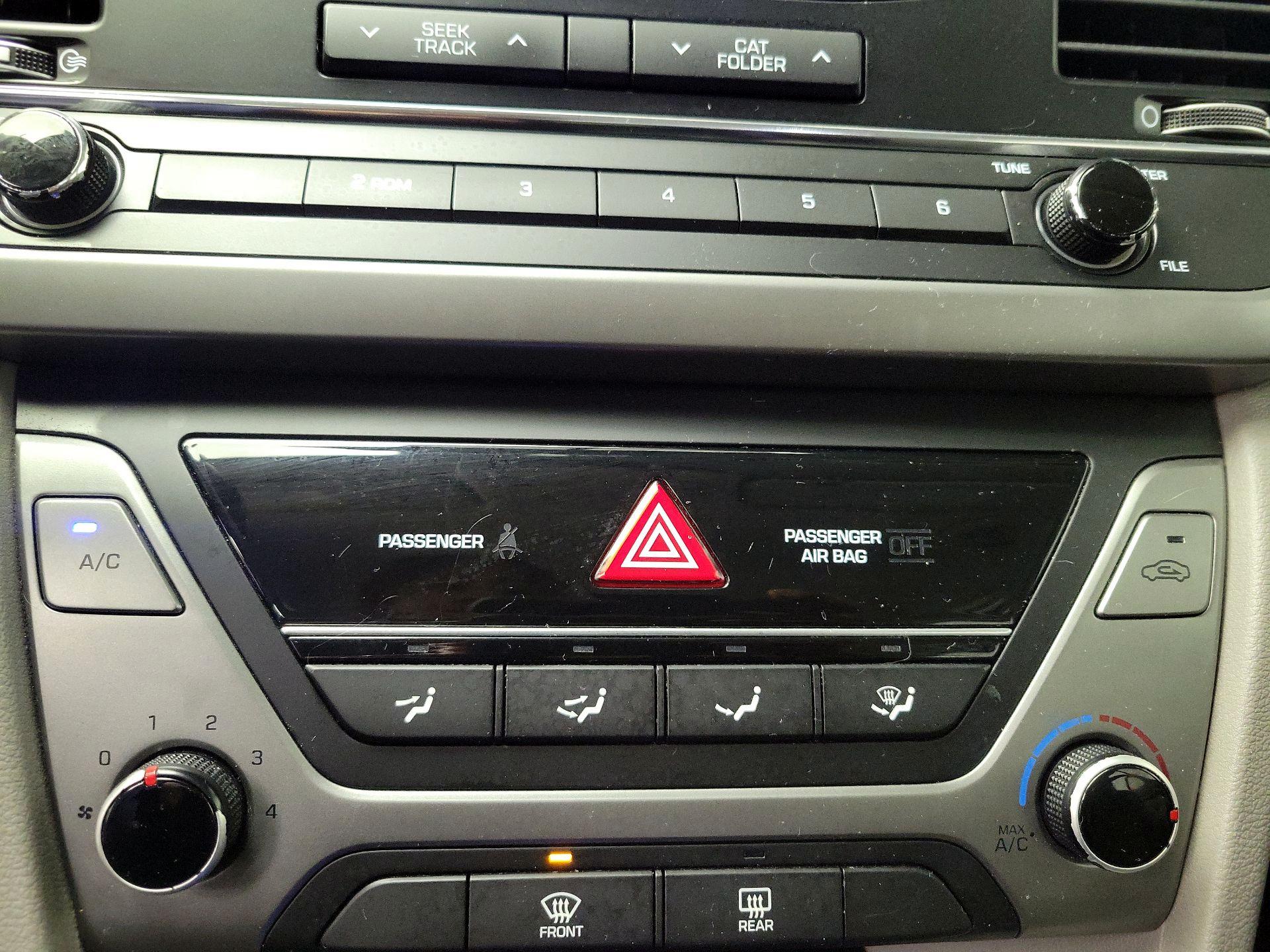 Thumbnail: 2017 Hyundai Elantra - 15