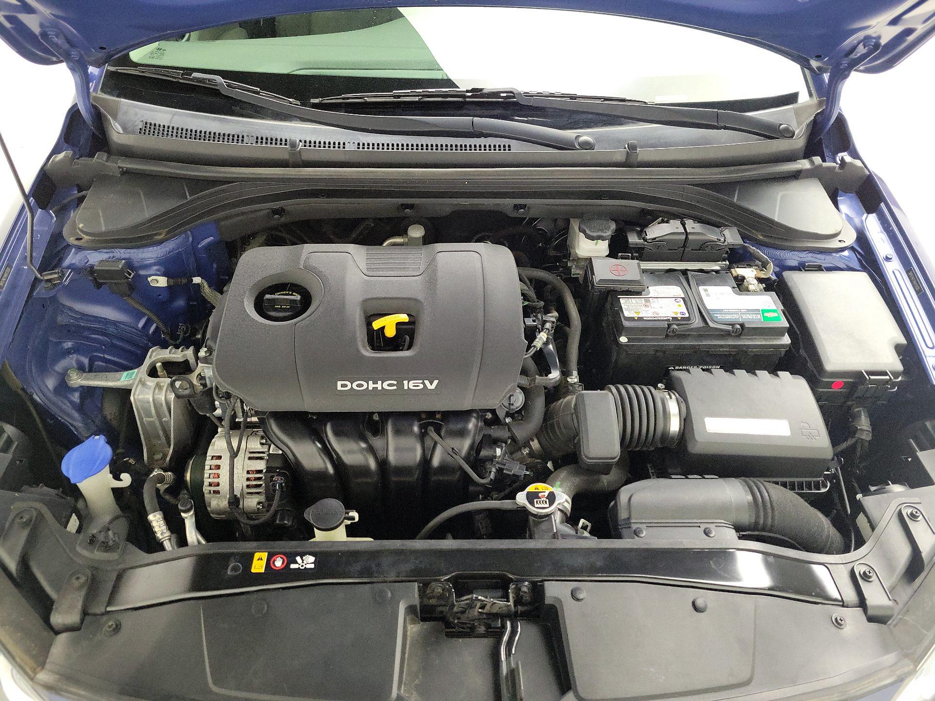 Thumbnail: 2017 Hyundai Elantra - 20