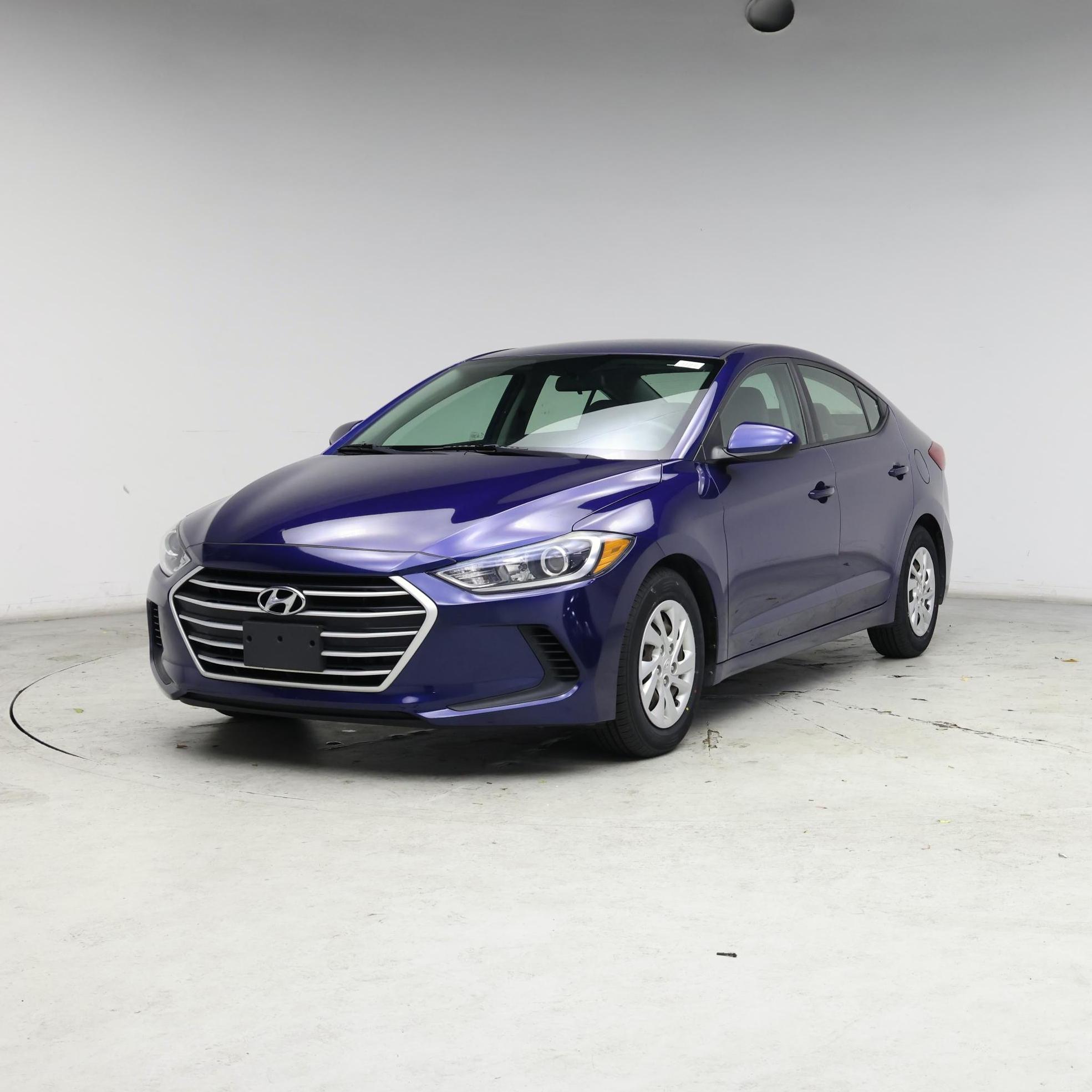 Thumbnail: 2017 Hyundai Elantra - 4