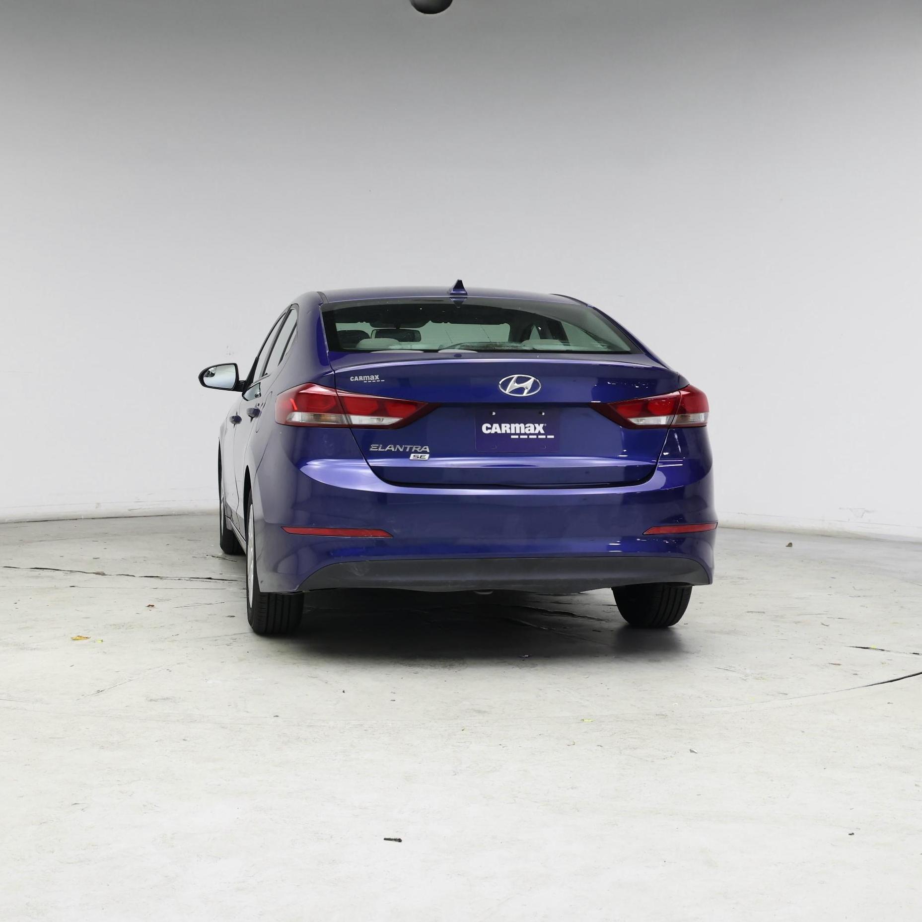 Thumbnail: 2017 Hyundai Elantra - 6