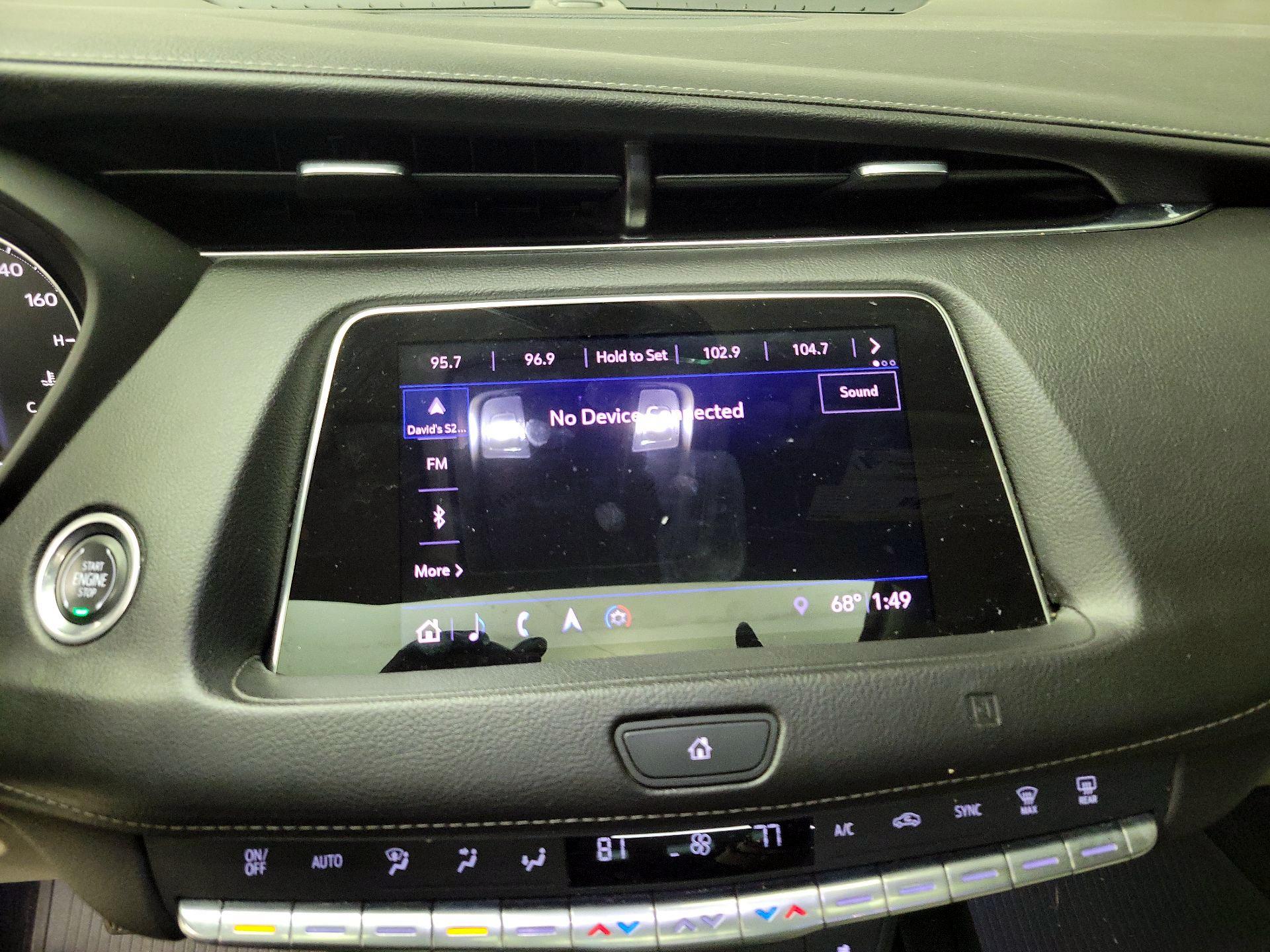 Thumbnail: 2019 Cadillac XT4 - 16