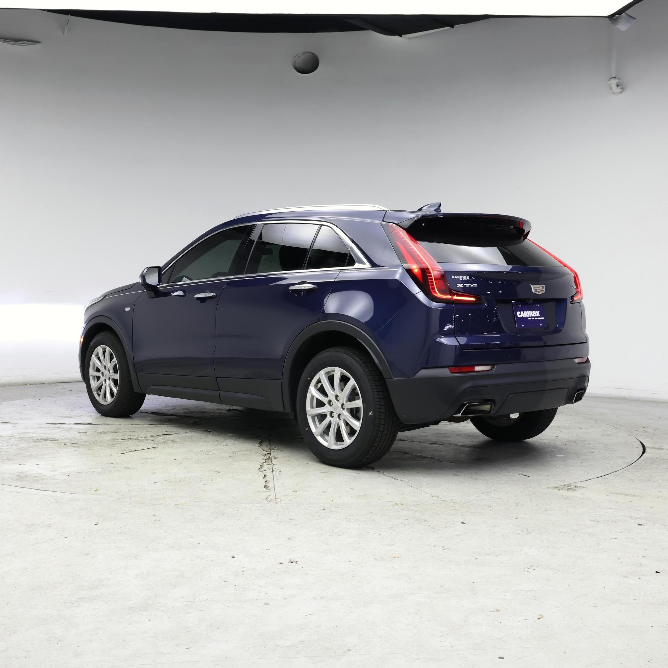 Thumbnail: 2019 Cadillac XT4 - 2