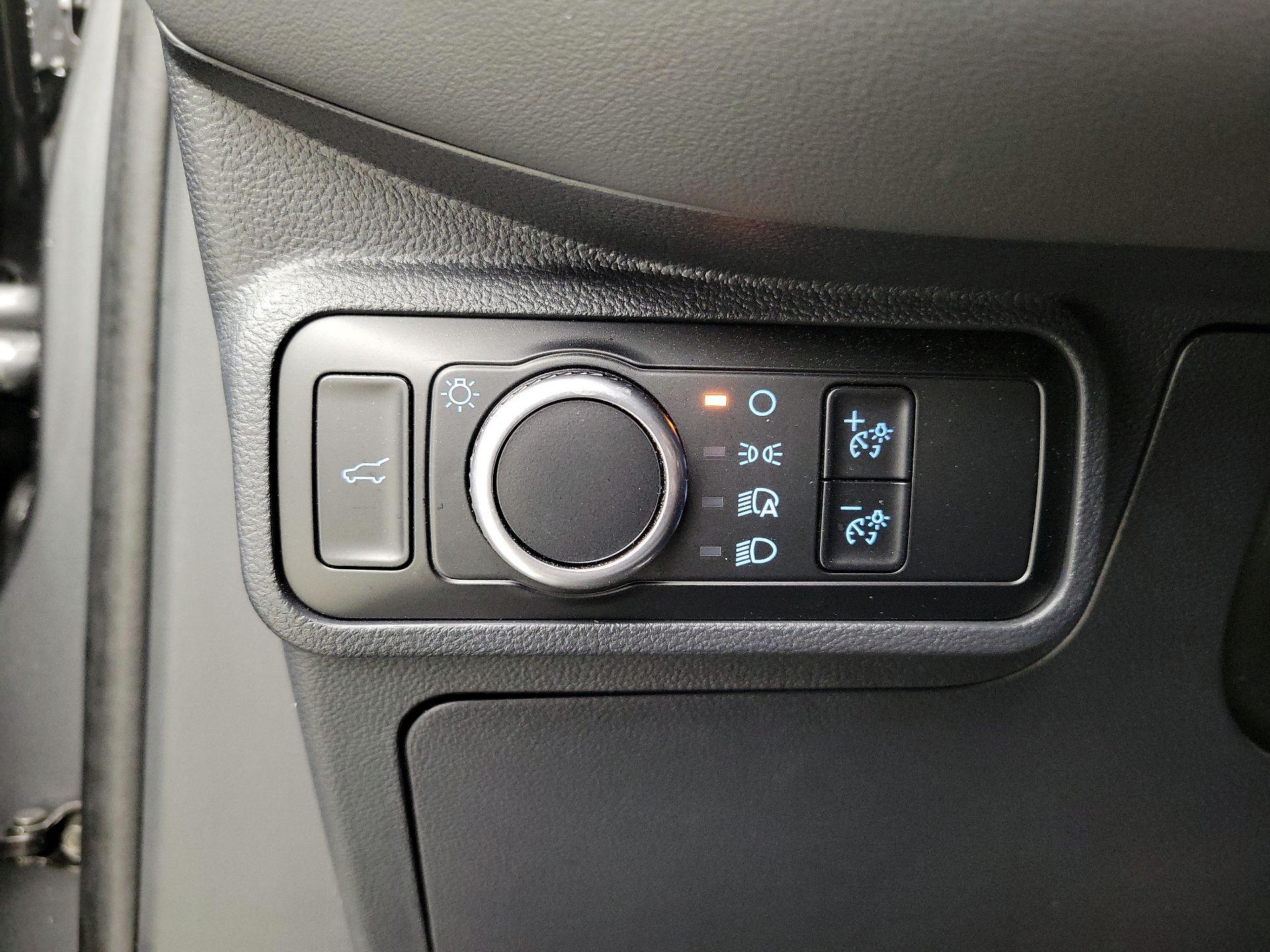 Thumbnail: 2025 Ford Explorer - 13