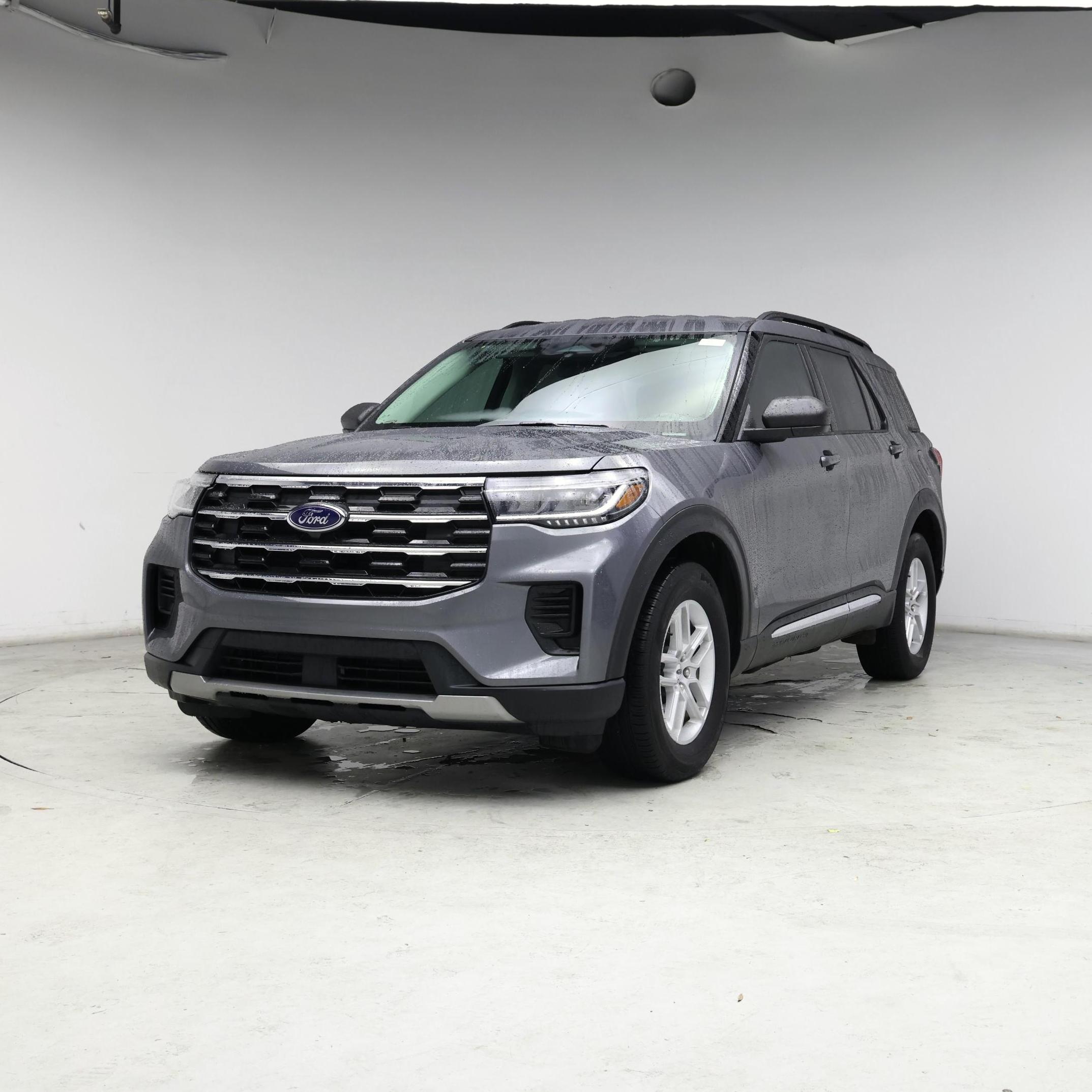 Thumbnail: 2025 Ford Explorer - 4