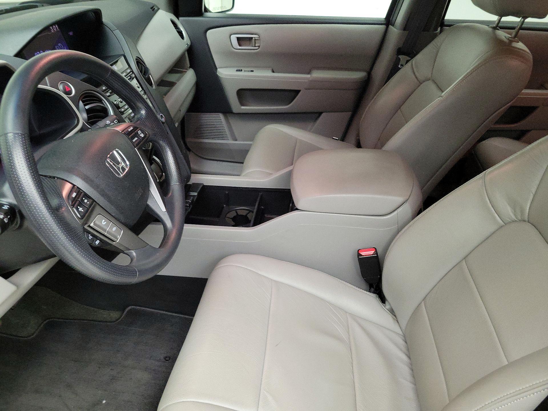 Thumbnail: 2015 Honda Pilot - 11