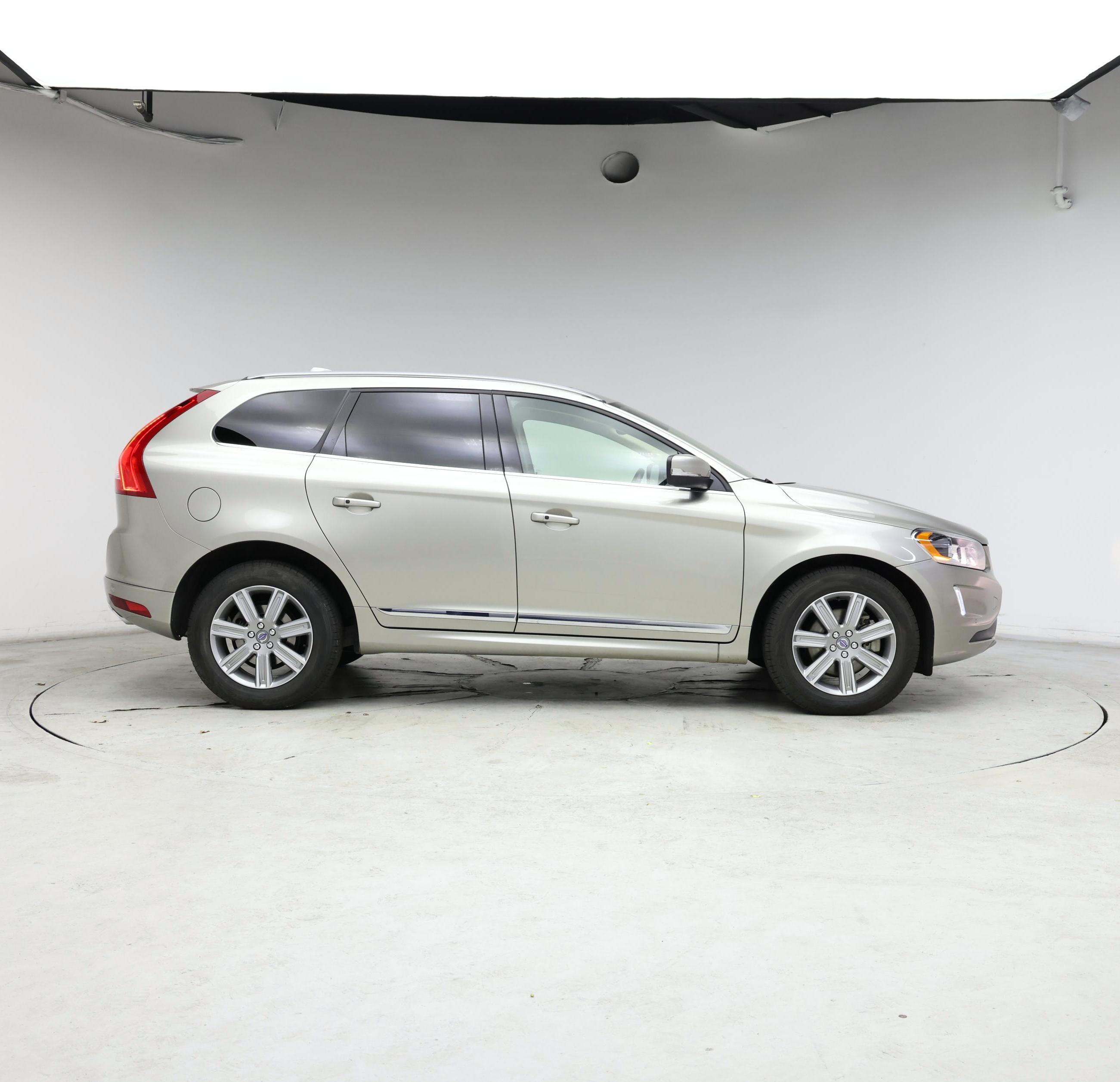 Thumbnail: 2016 Volvo XC60 - 7